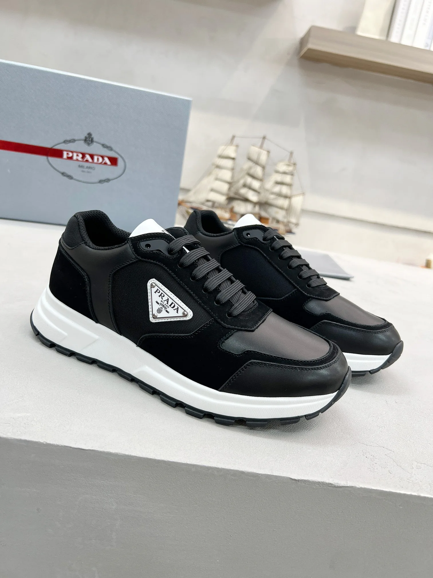 Кроссовки Мужские Prada 1801622