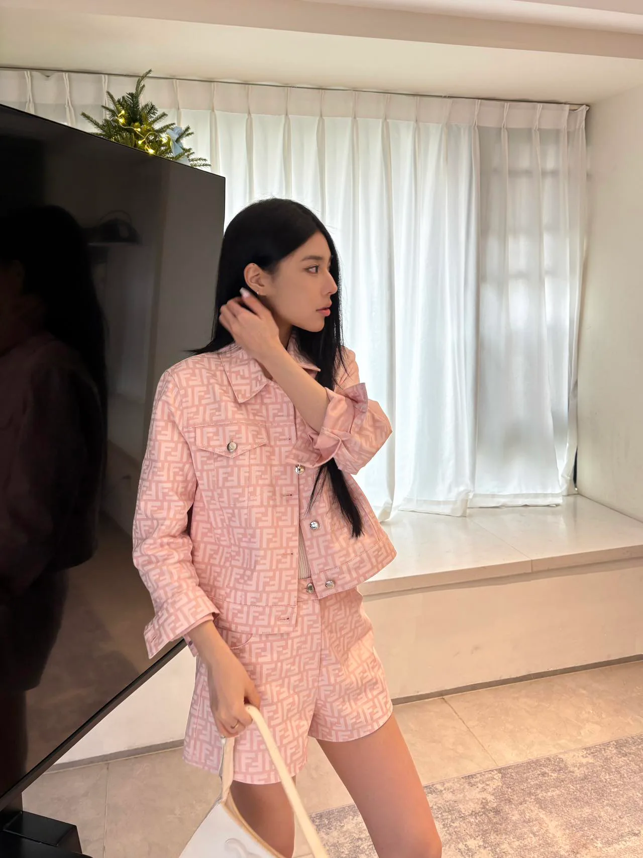 Шорты Женские Fendi 11230162