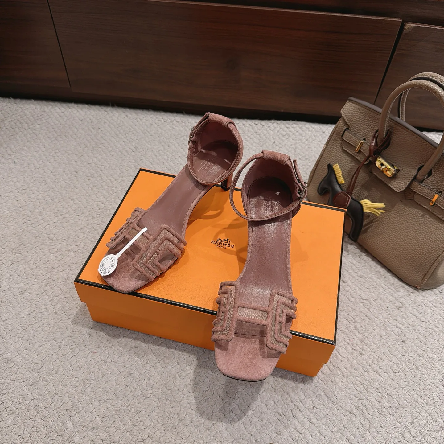 Босоножки Женские Hermes 17699693