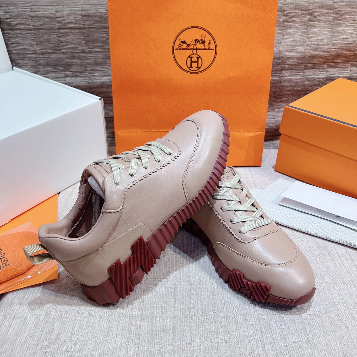 Кроссовки Женские Hermes 17749547