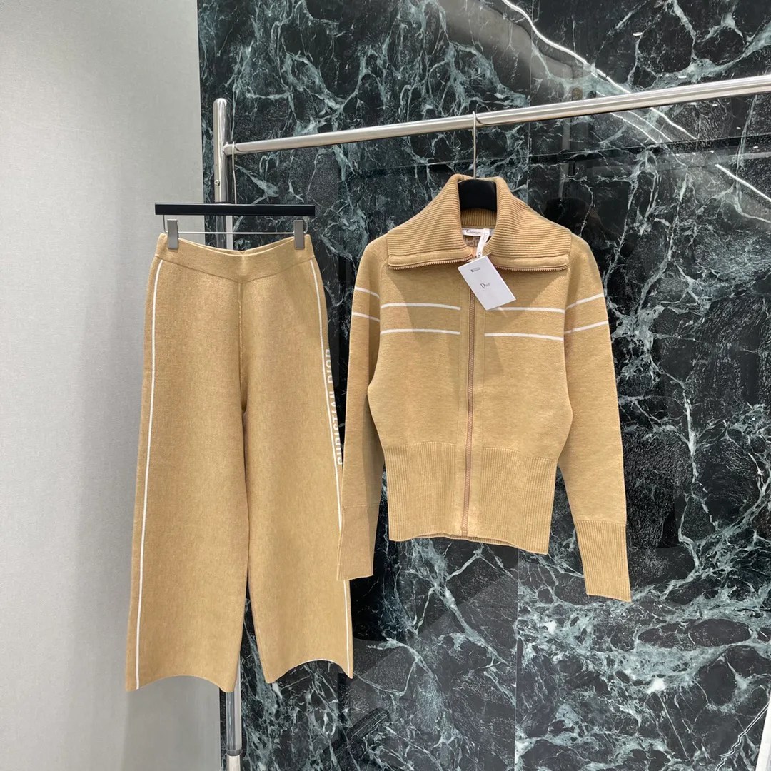 Костюмы Женские Christian Dior 47919