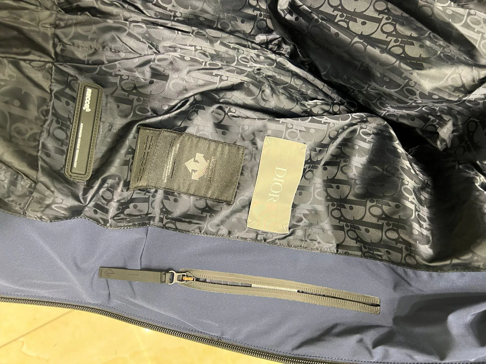 Куртки И Пуховики Мужские Christian Dior 329803