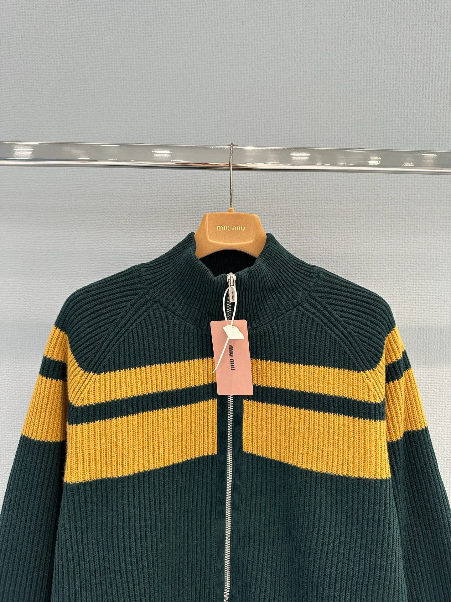 Куртки И Пуховики Женские Miu Miu 18963220