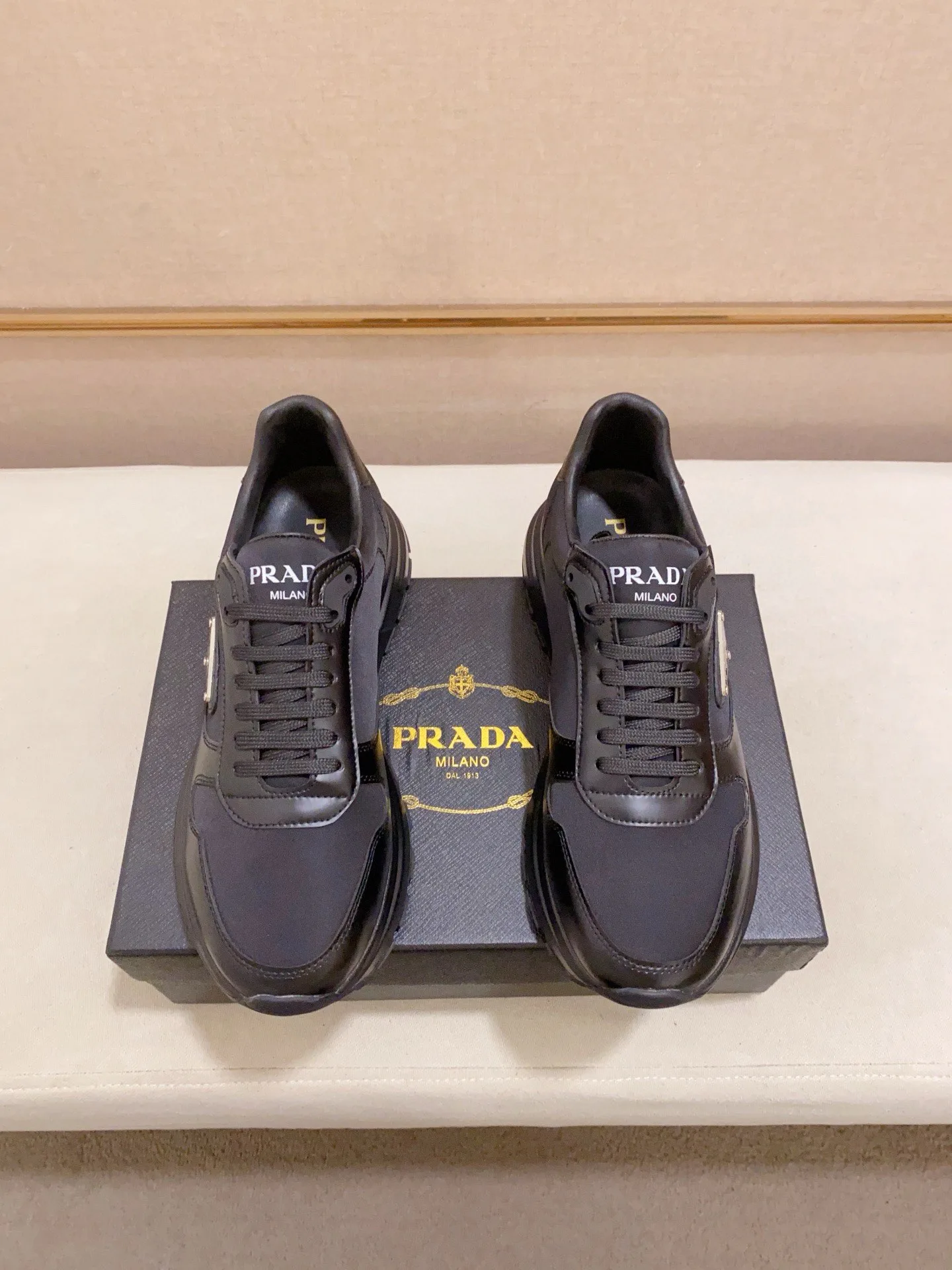 Кроссовки Мужские Prada 19414518