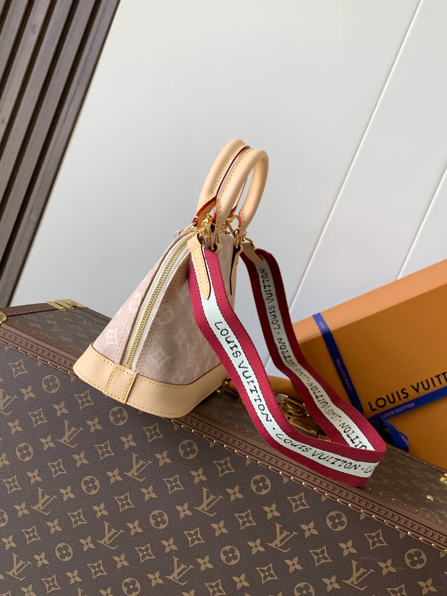 Классические Сумки Женские Louis Vuitton 11488651