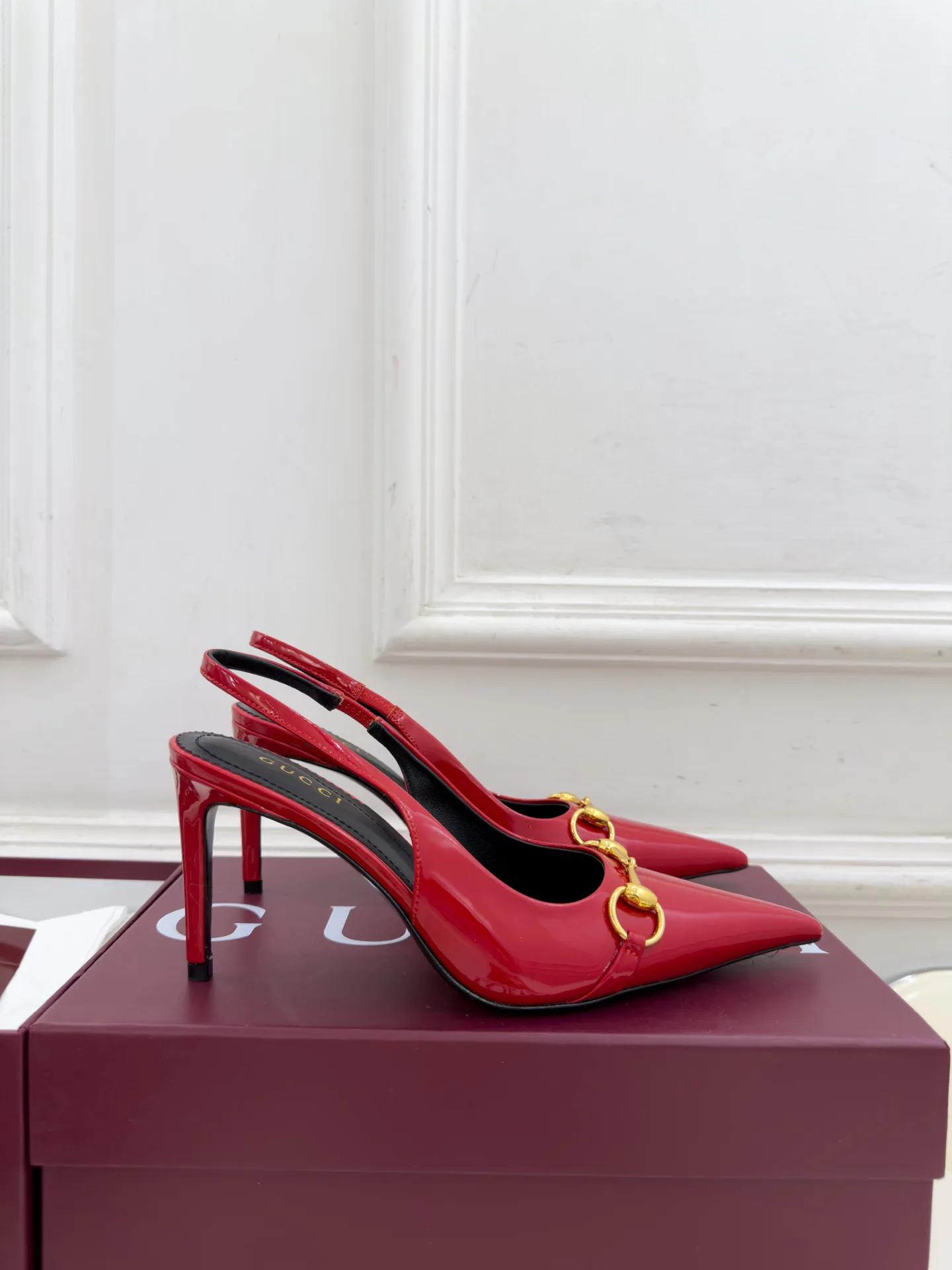 Туфли Женские Gucci 18508292