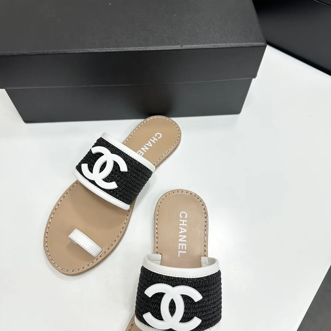 Босоножки Женские Chanel 11738529