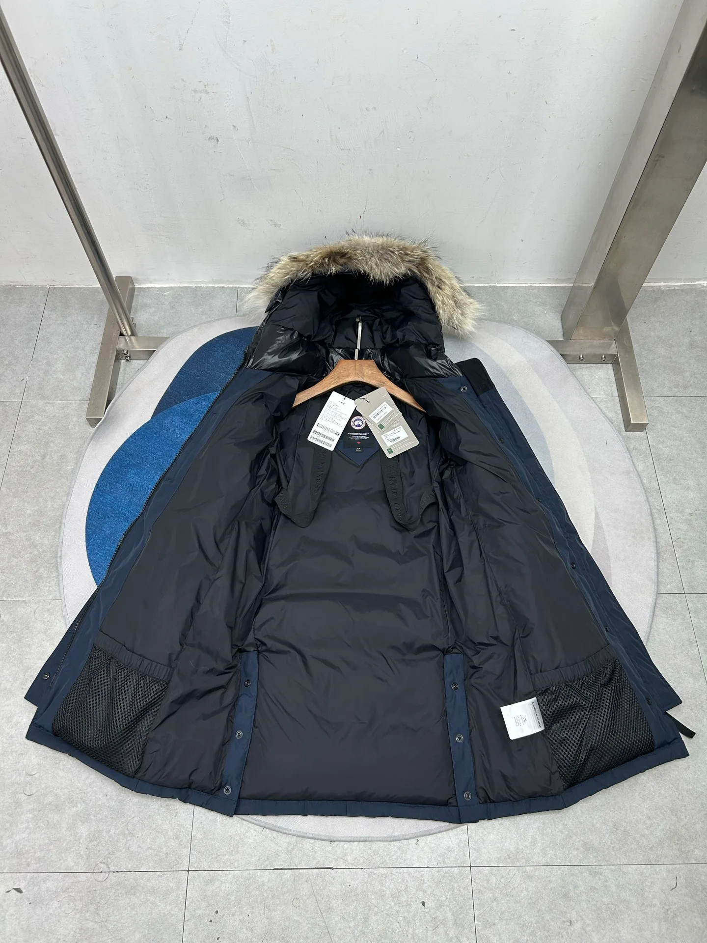 Куртки И Пуховики Женские Canada Goose 18007221