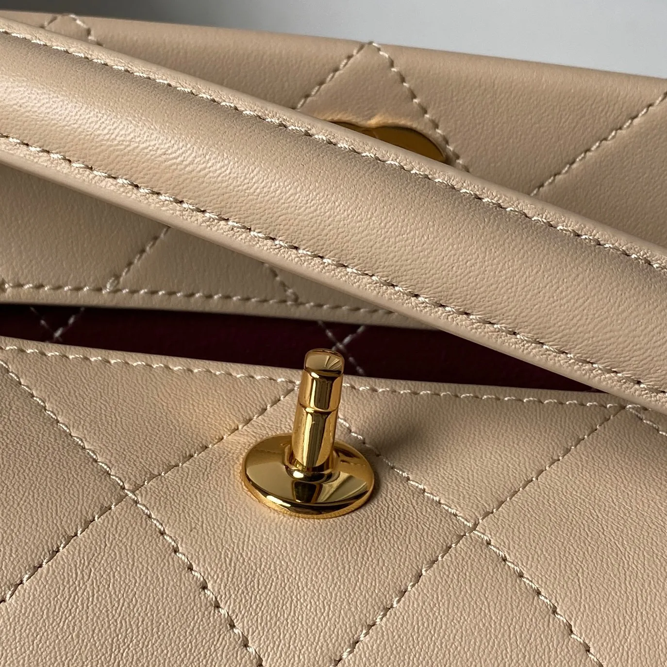 Классические Сумки Женские Chanel 18000292