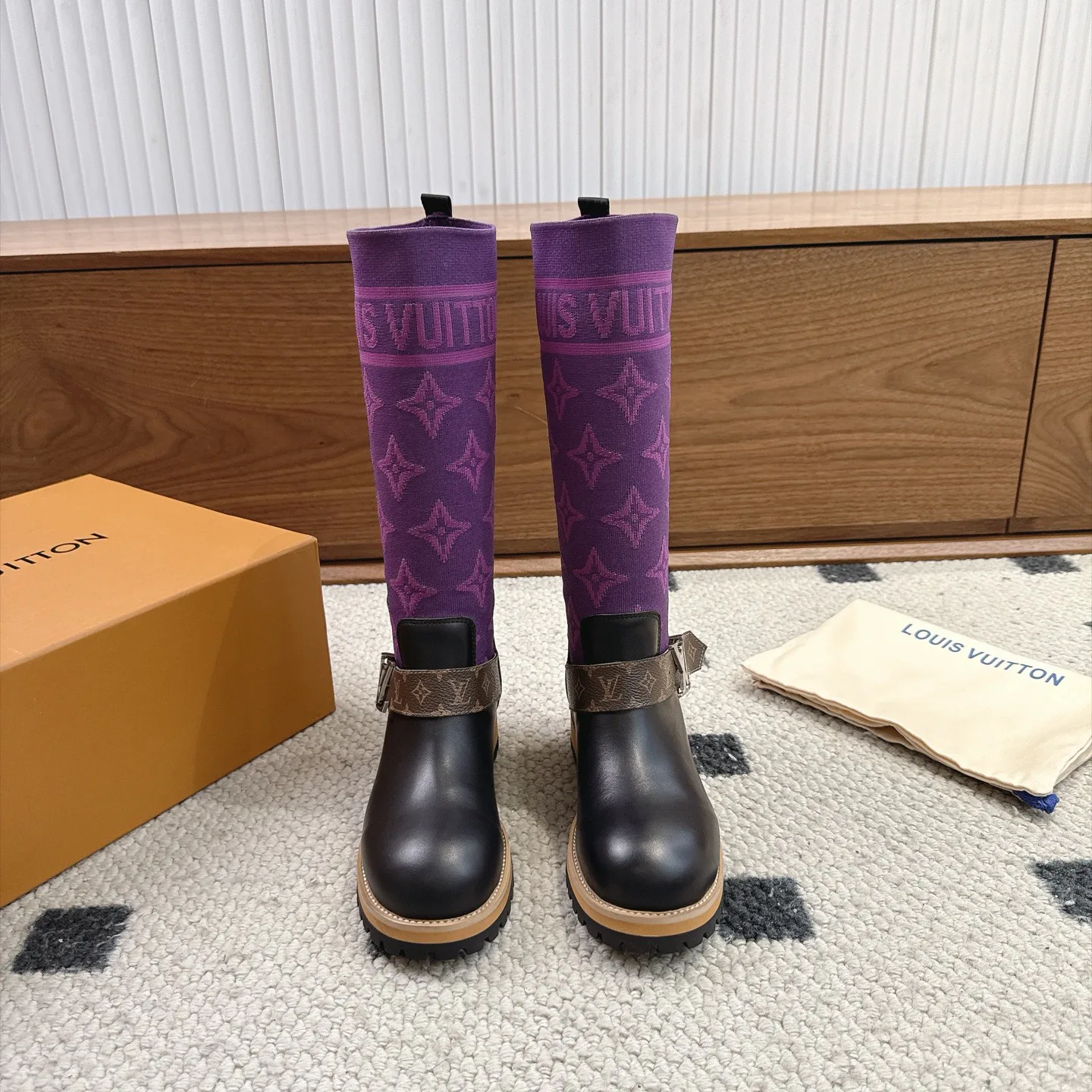 Ботинки Женские Louis Vuitton 18025513