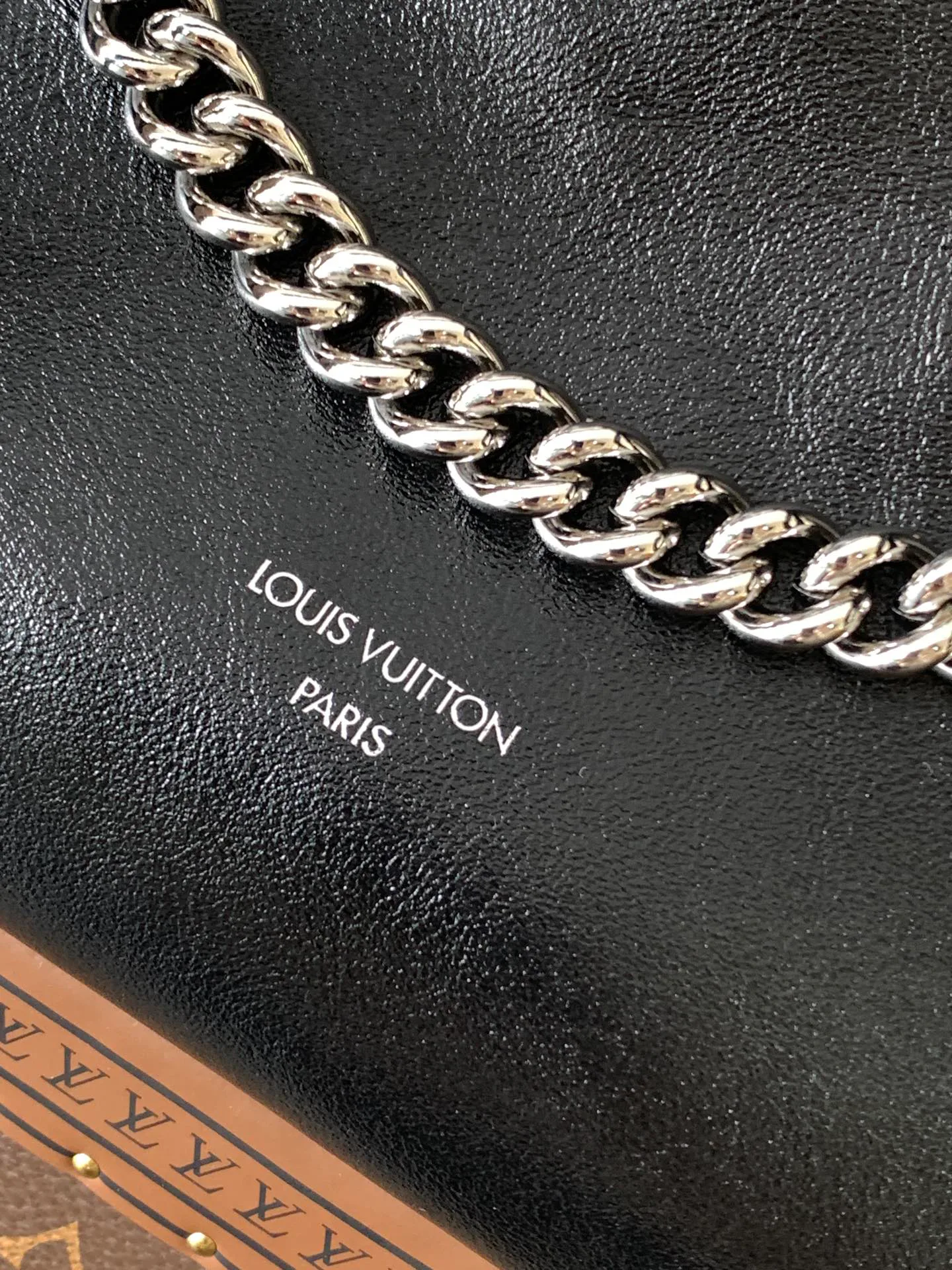 Сумки На Ремне Женские Louis Vuitton 30713