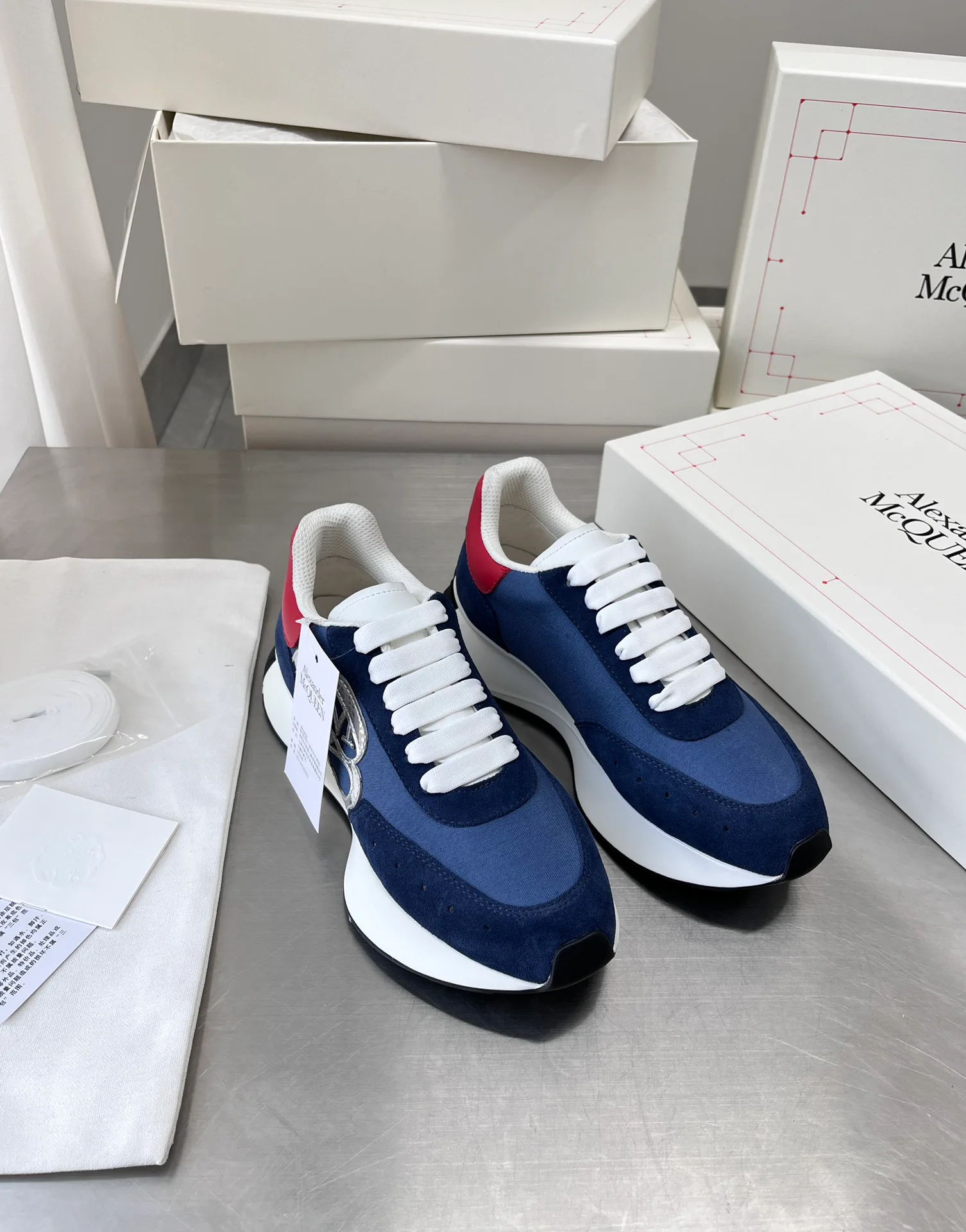 Кроссовки Женские Alexander Mcqueen 730077