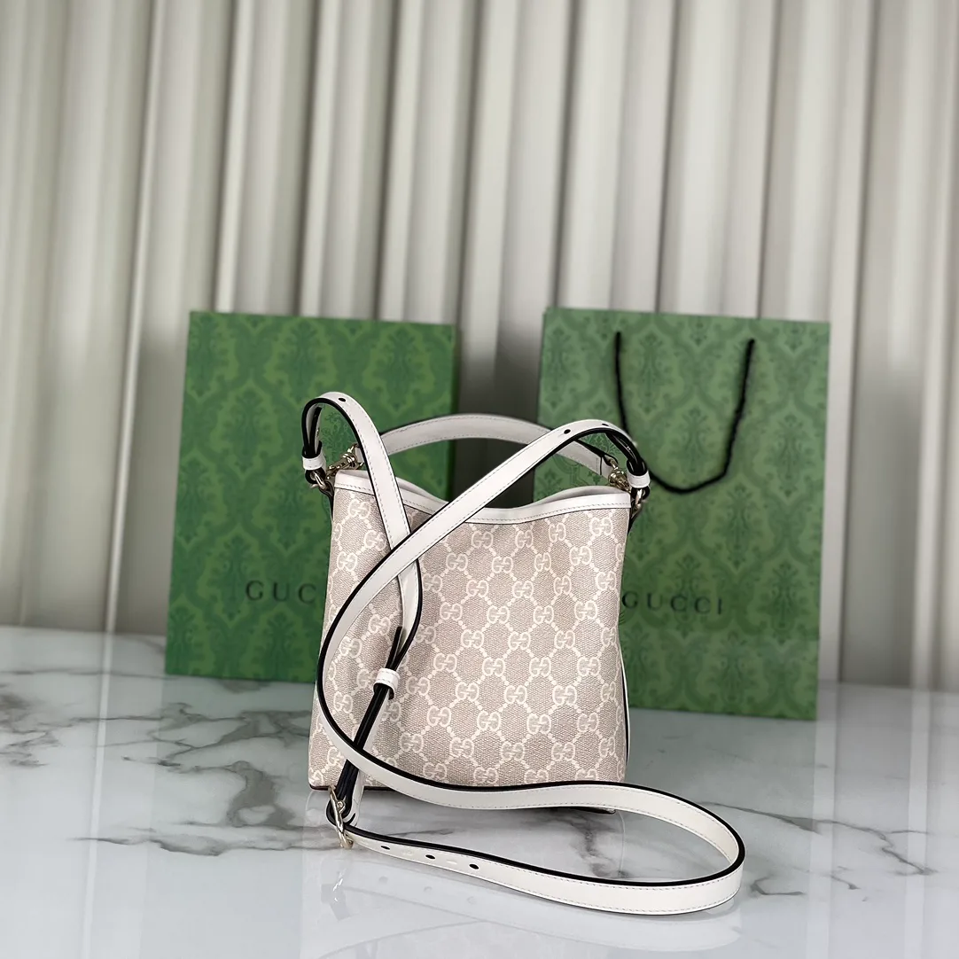 Классические Сумки Женские Gucci 11562670