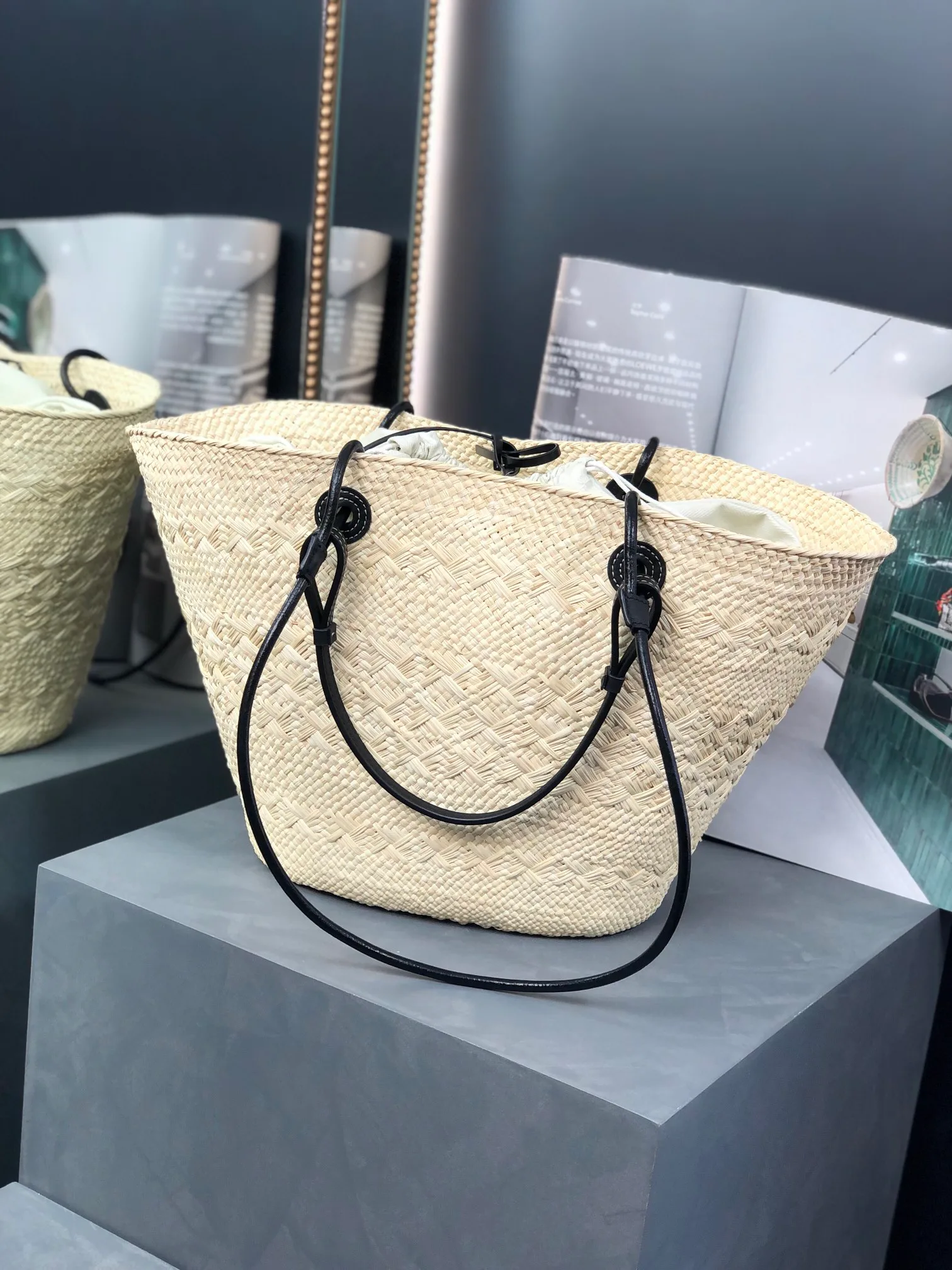 Классические Сумки Женские Loewe 21292