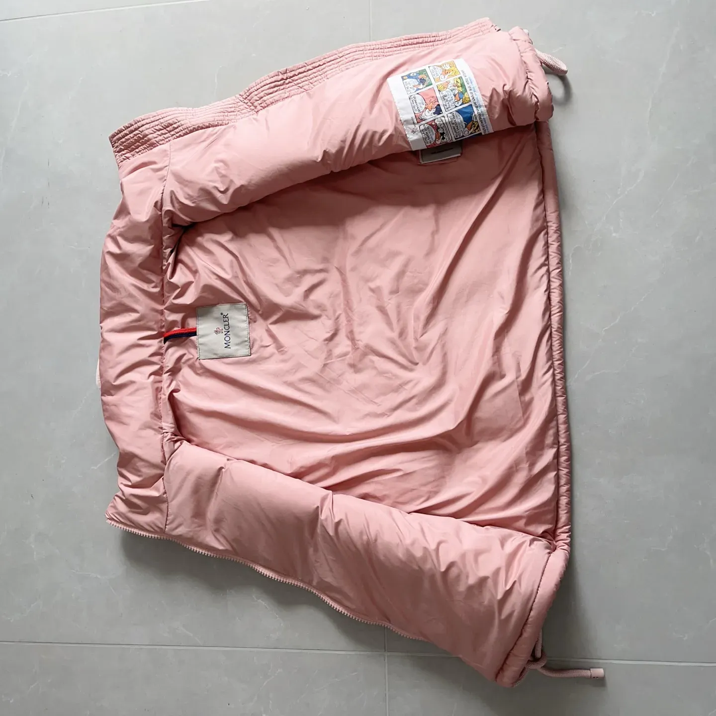 Жилеты Женские Moncler 3834650