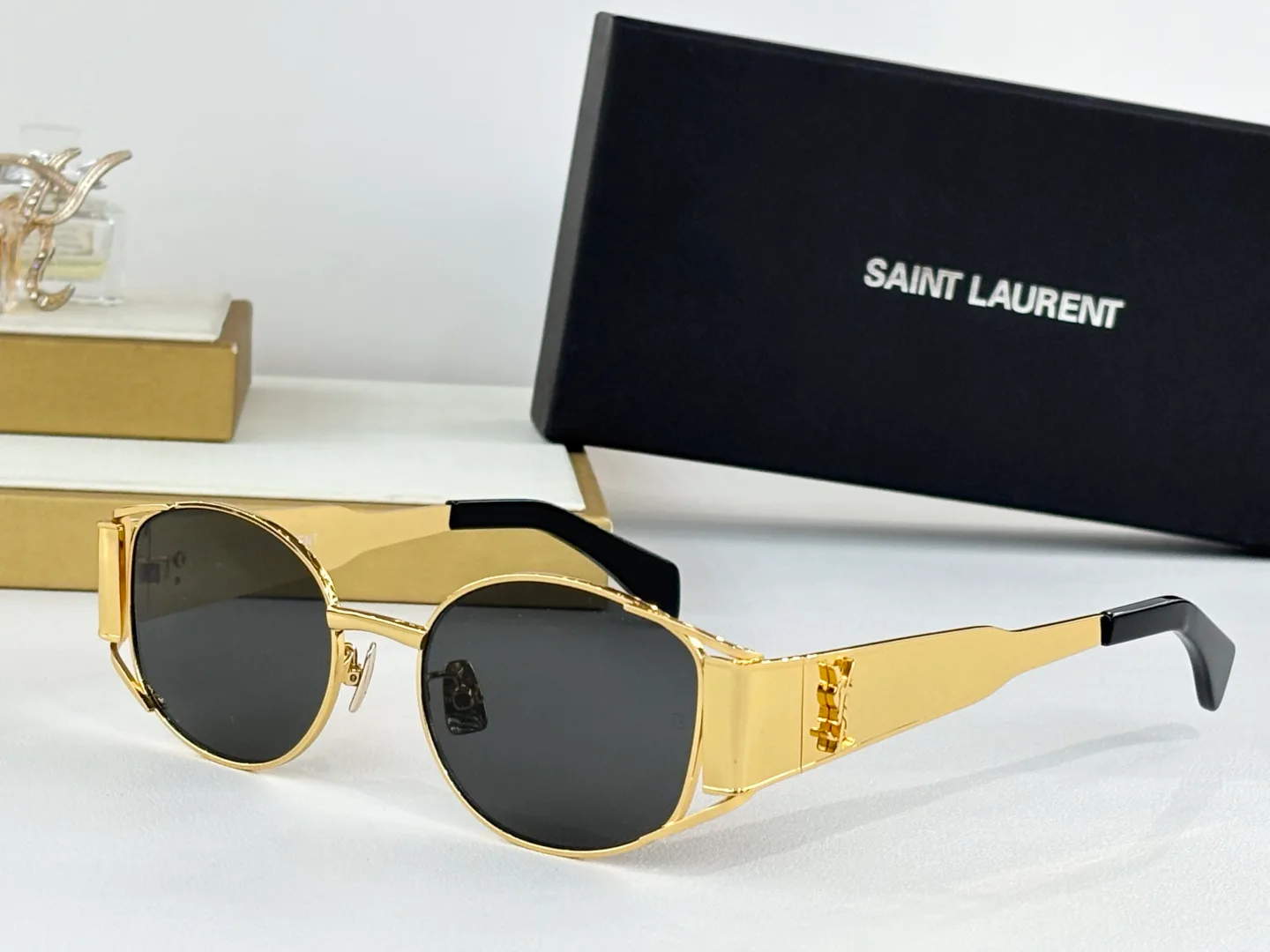 Очки Saint Laurent 17291136