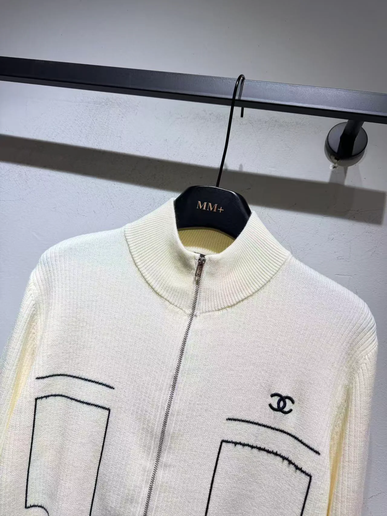 Джемперы И Свитеры Женские Chanel 18806661