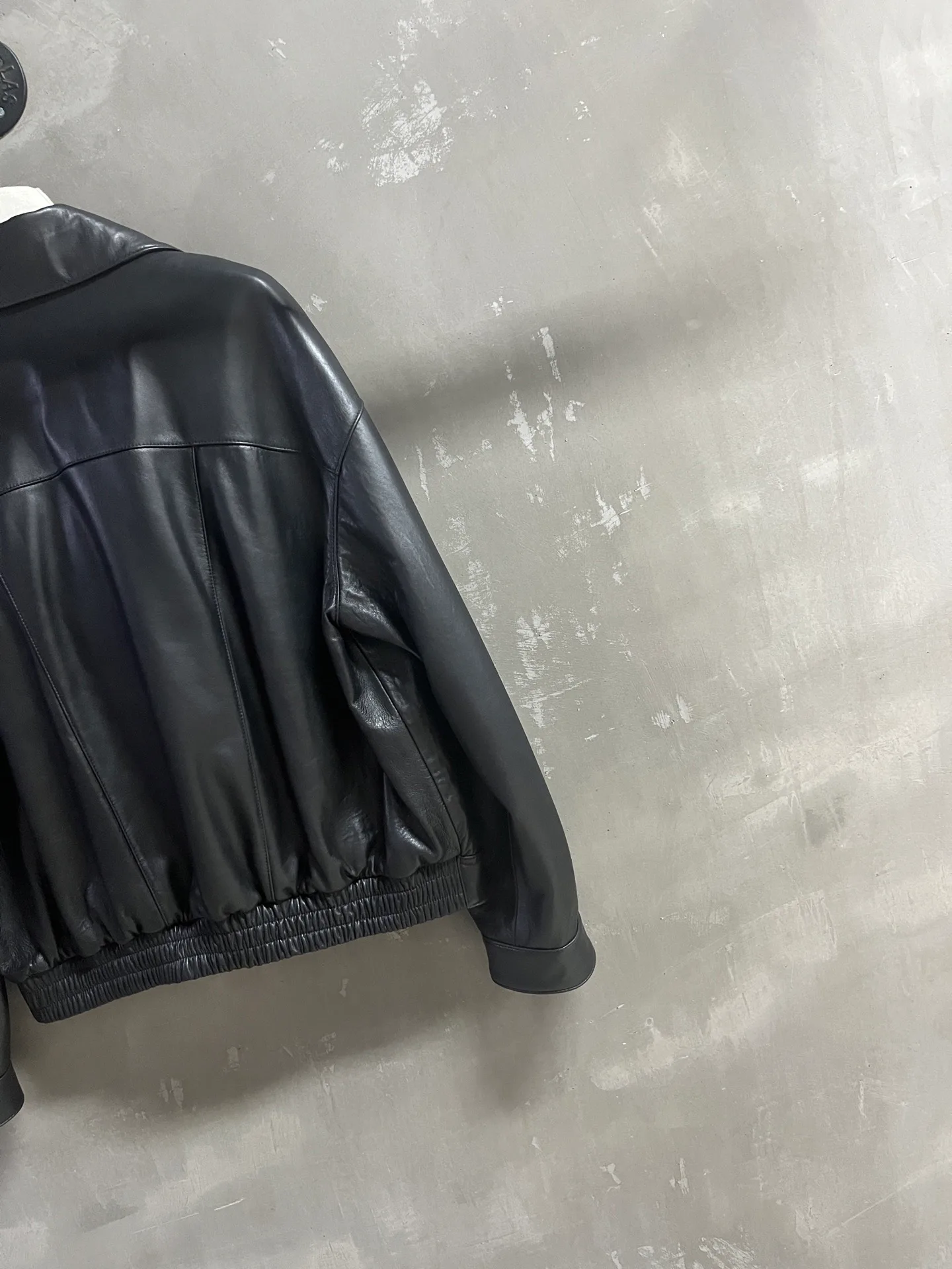 Кожаные Куртки И Дублёнки Женские Saint Laurent 409139