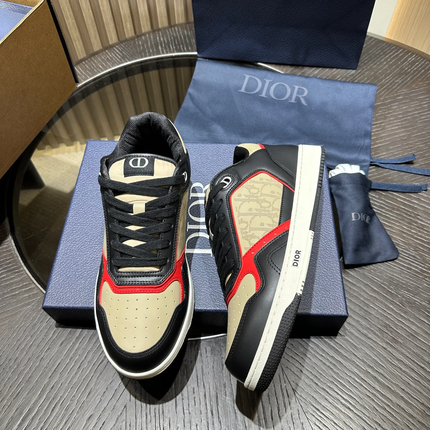 Кроссовки Женские Christian Dior 18870661