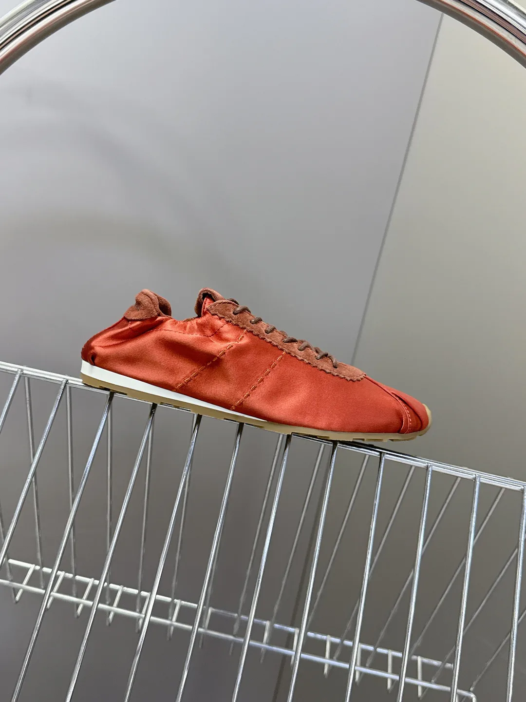 Кроссовки Женские Miu Miu 455387