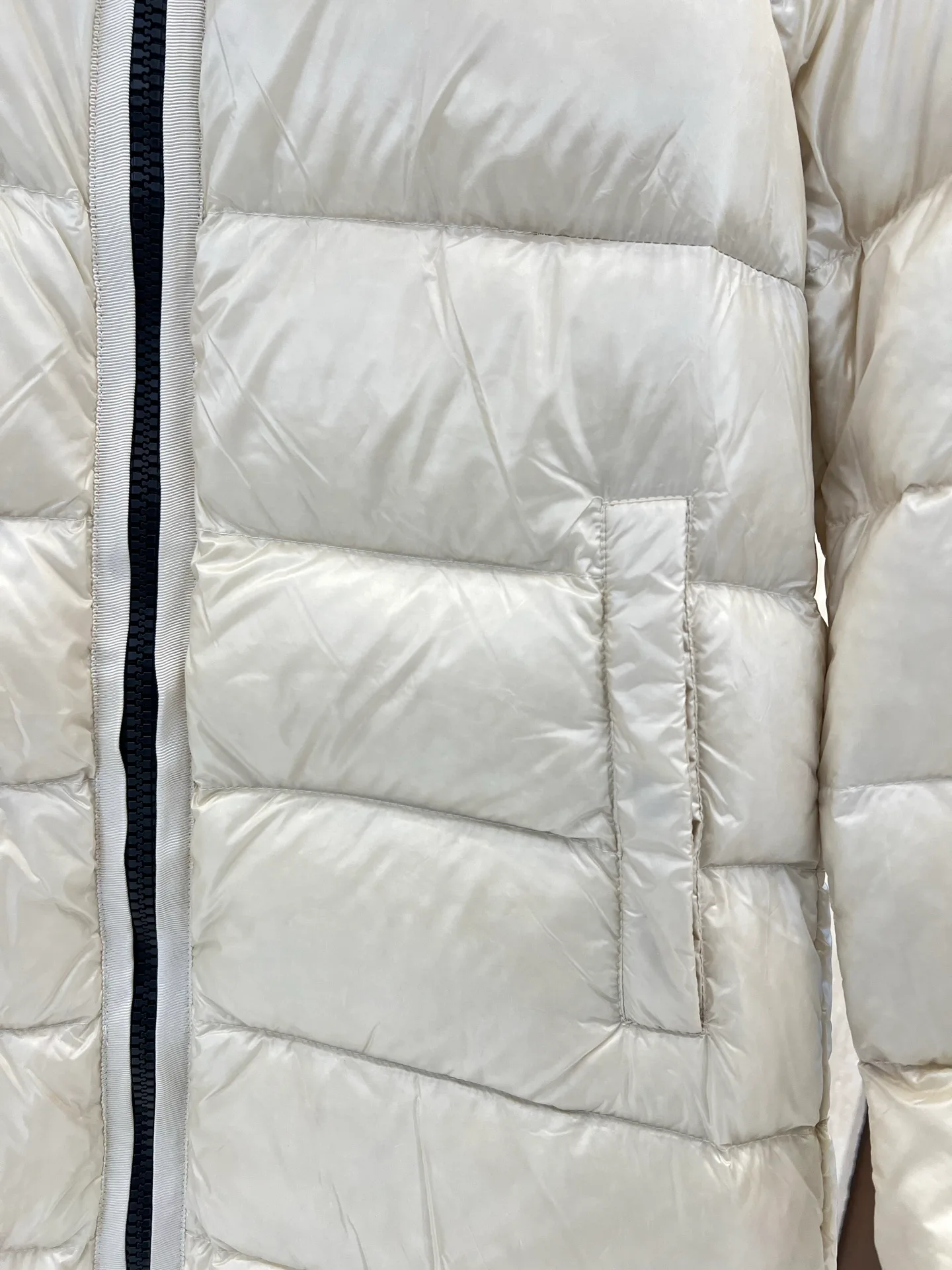 Куртки И Пуховики Женские Moncler 17958878
