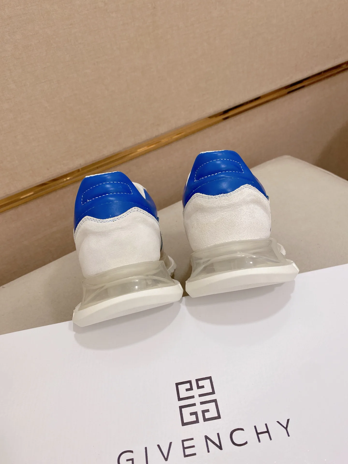 Кроссовки Женские Givenchy 1628789