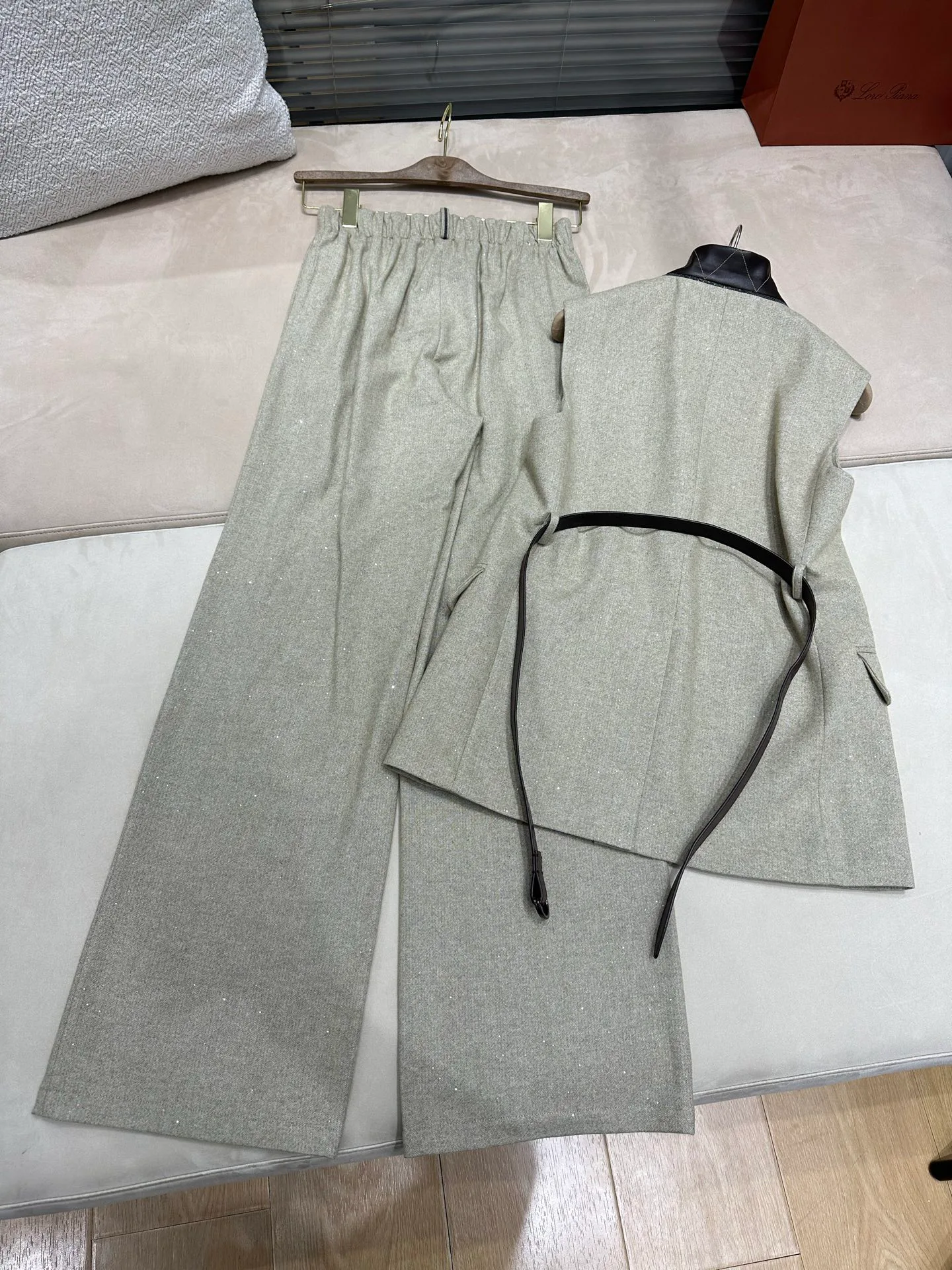 Брюки Женские Brunello Cucinelli 18175929
