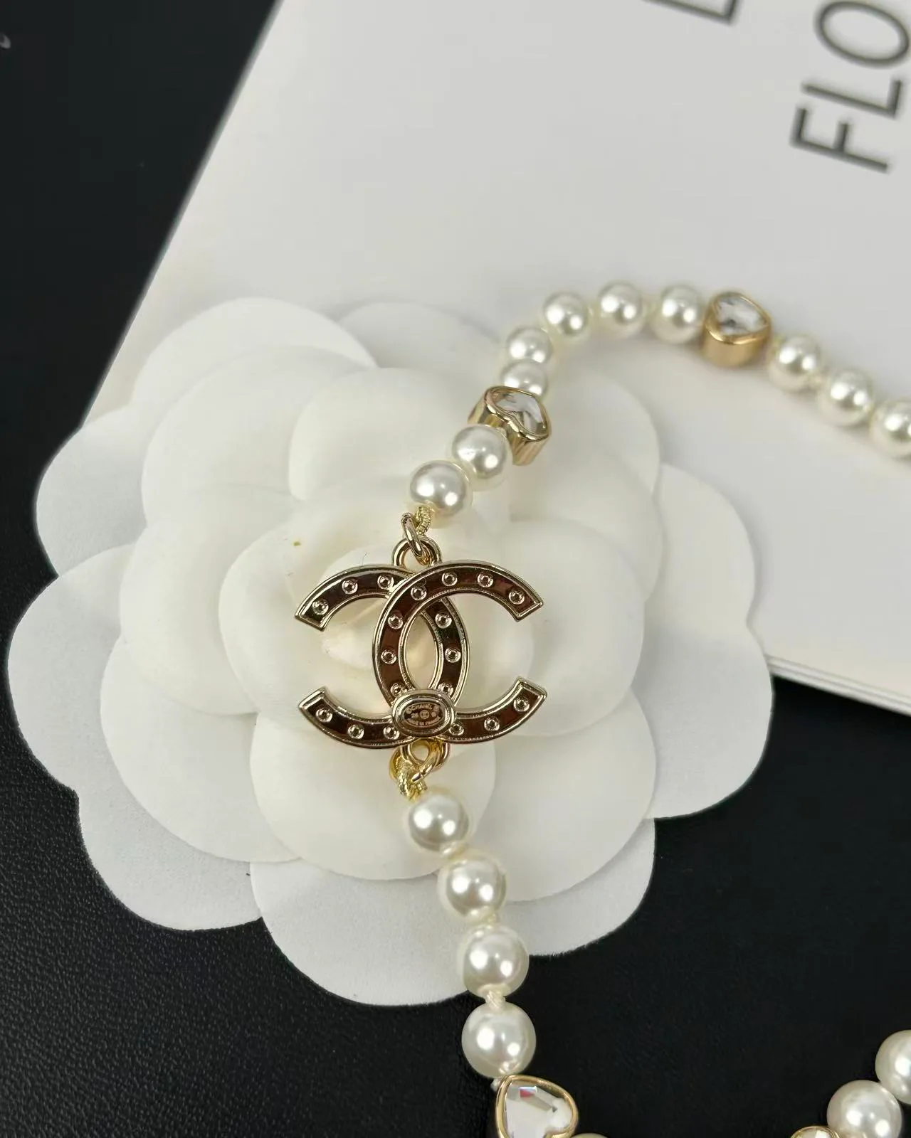 Бижутерия Chanel 379851