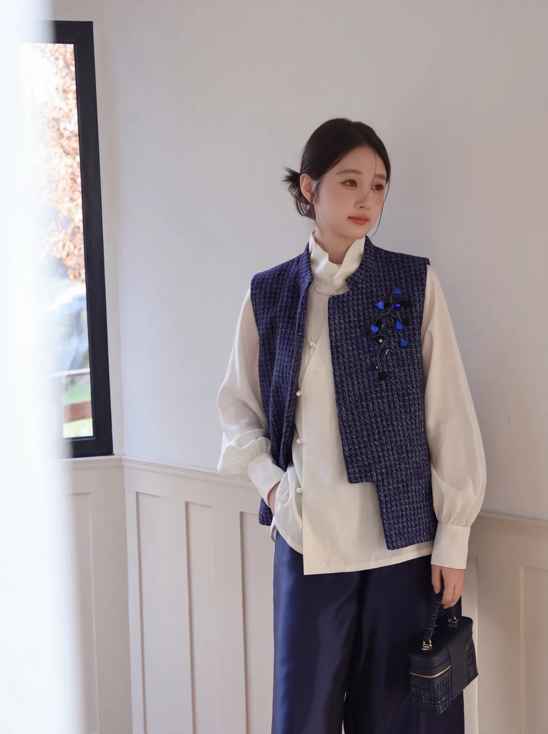 Жилеты Женские Chanel 19053923