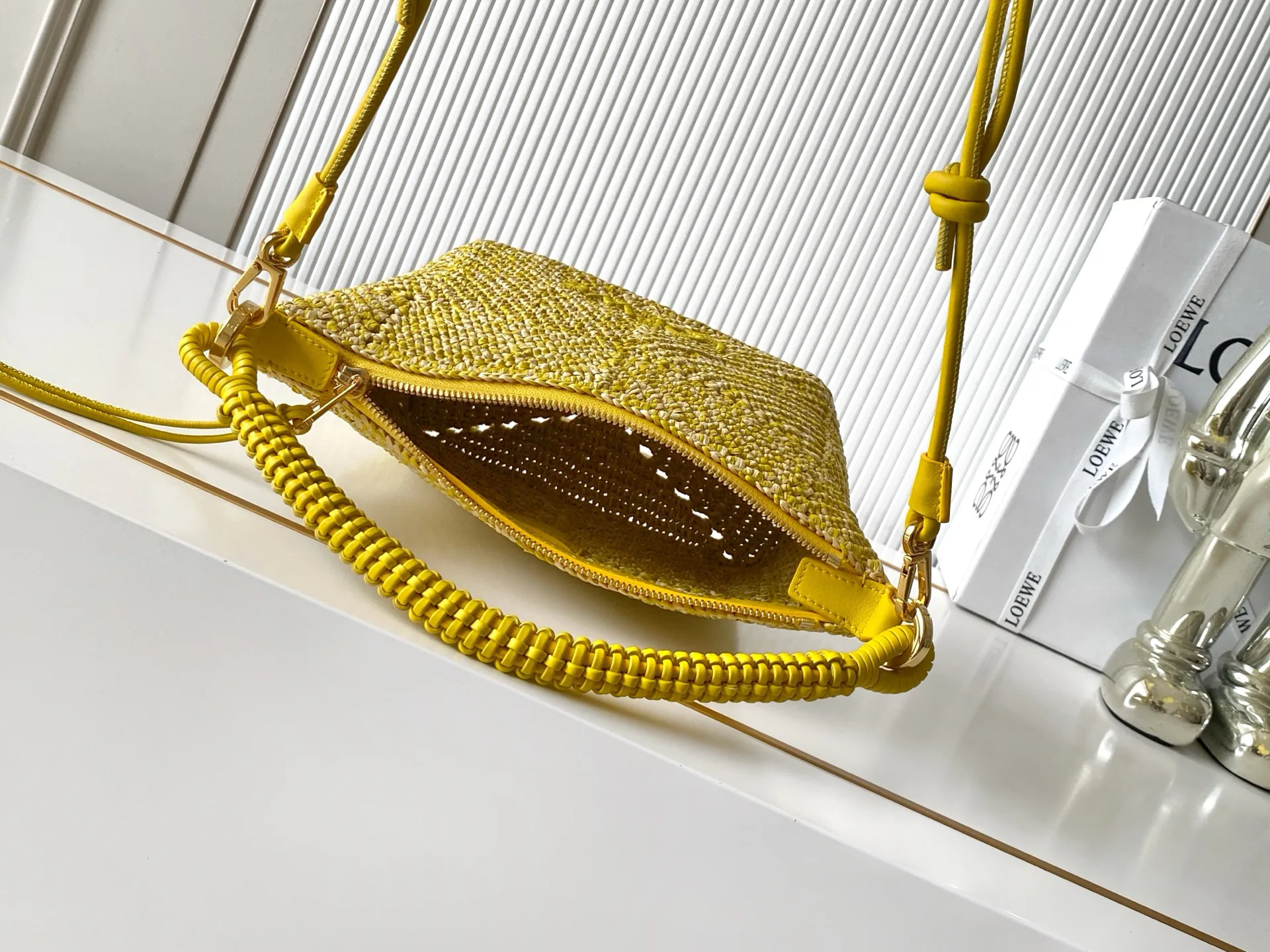 Классические Сумки Женские Loewe 18004755
