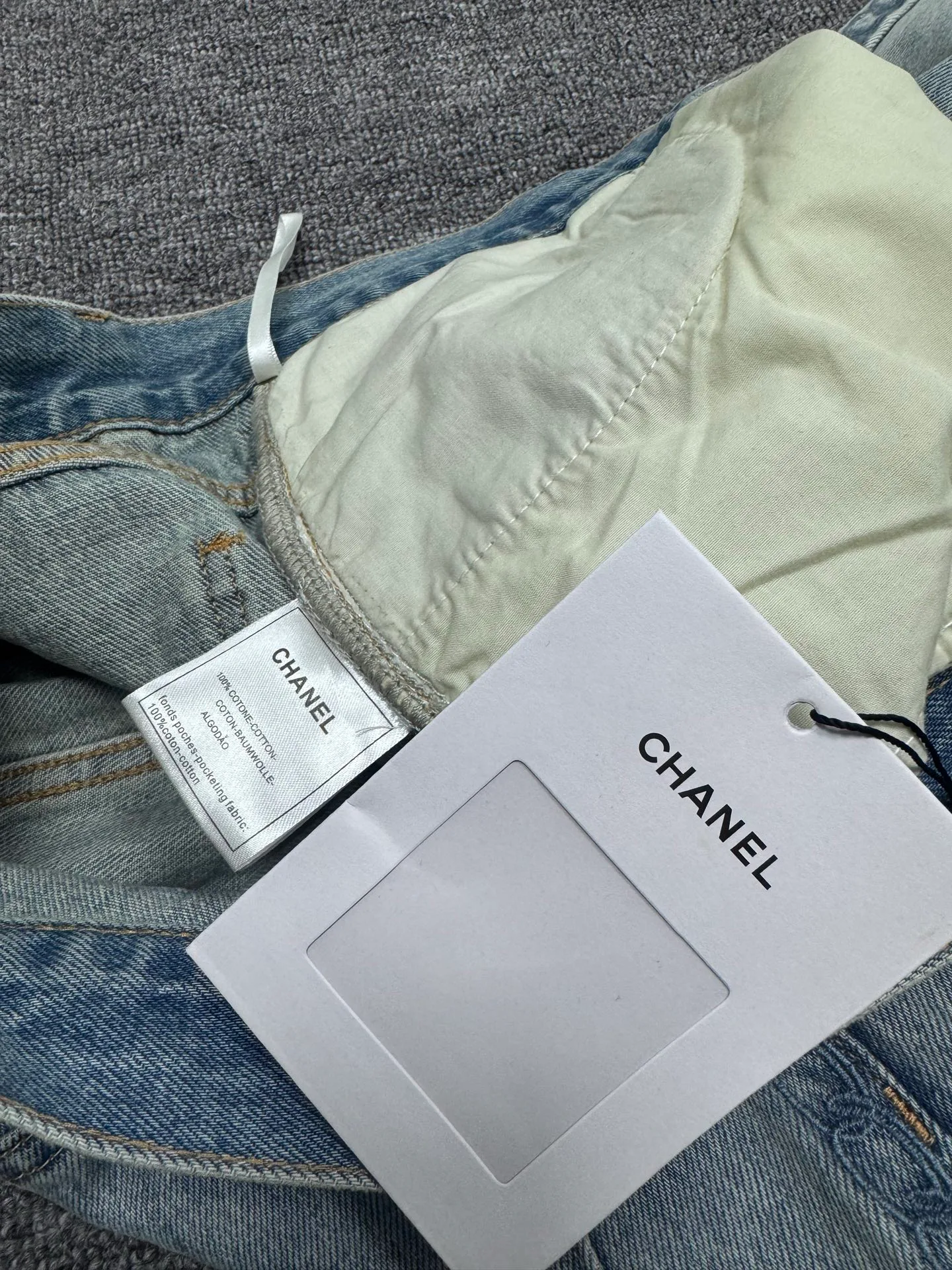 Джинсы Женские Chanel 16897518