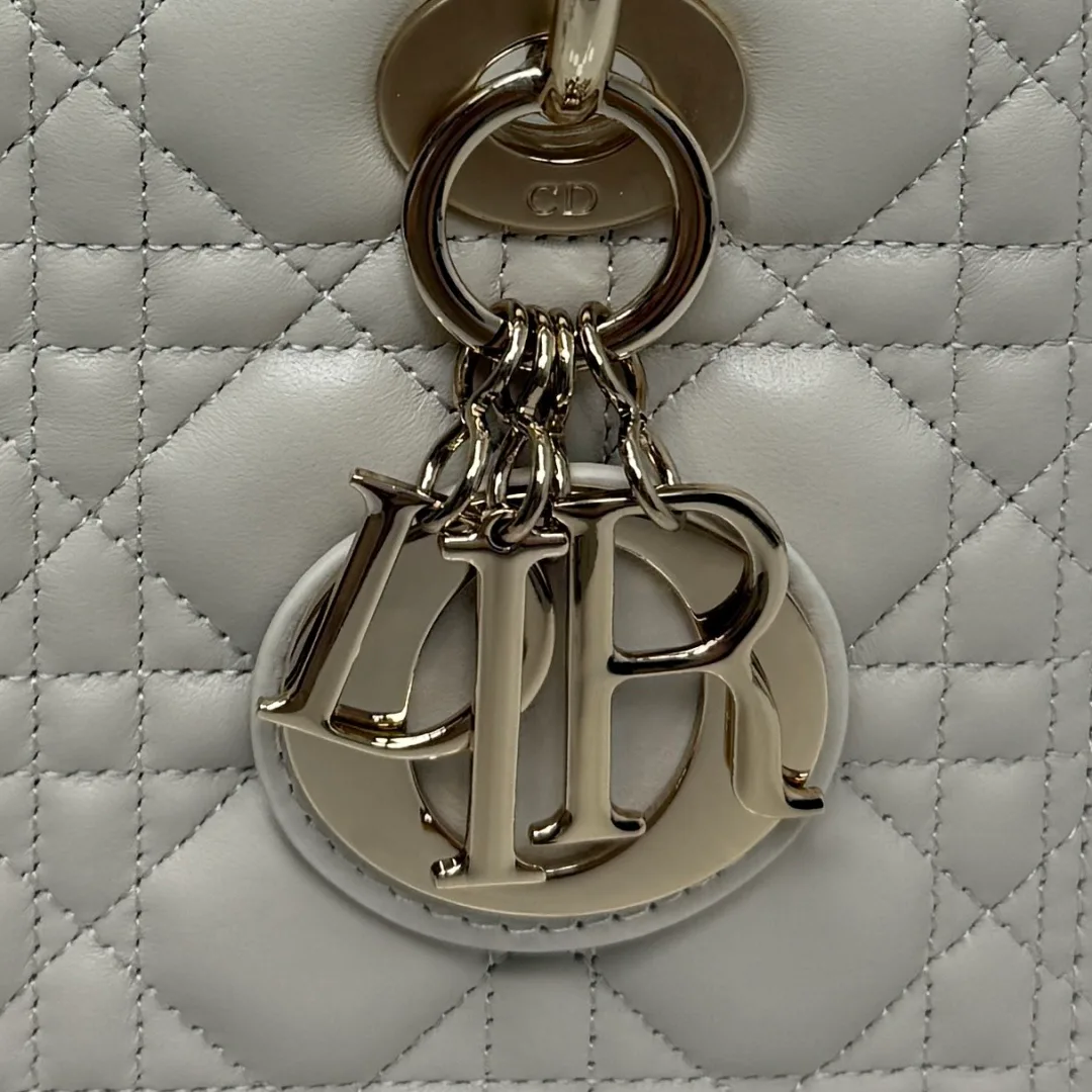 Классические Сумки Женские Christian Dior 18116405
