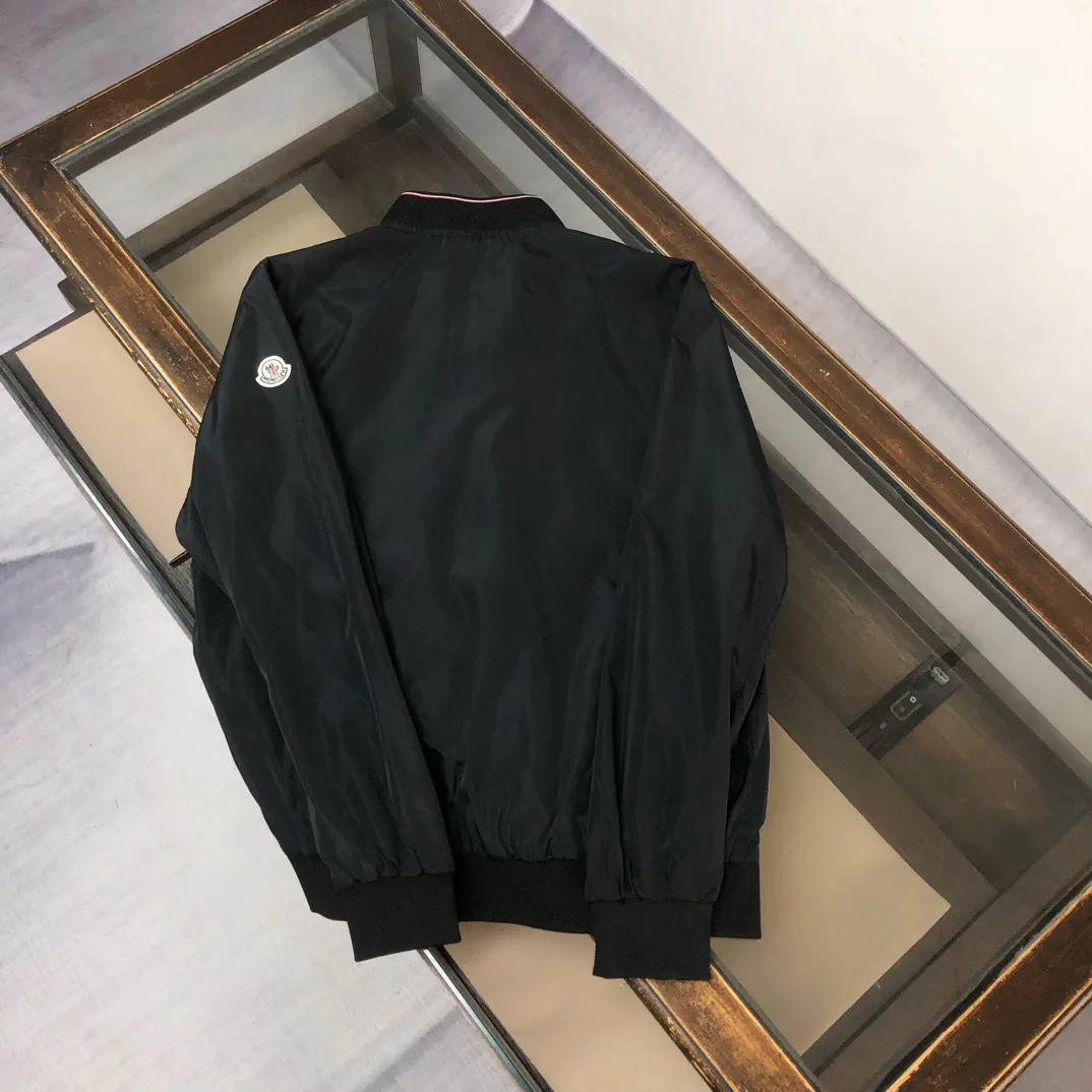 Куртки И Пуховики Мужские Moncler 17285978