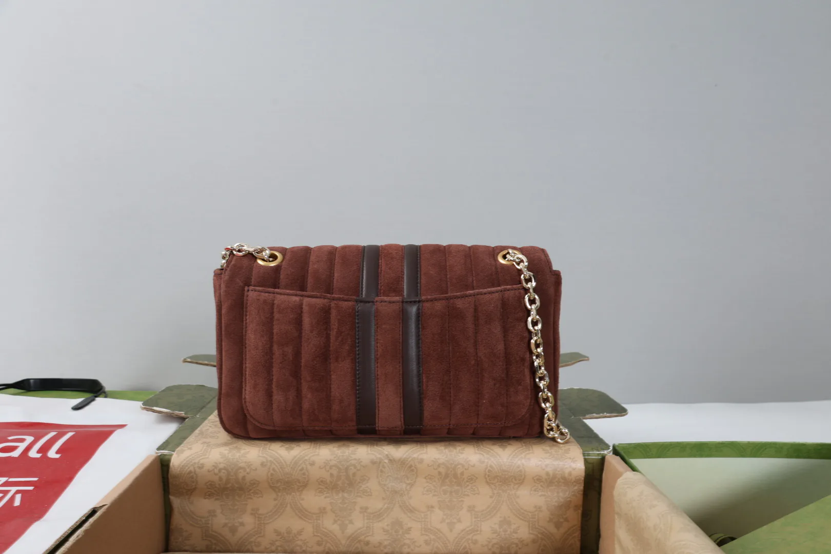Классические Сумки Женские Gucci 18004293