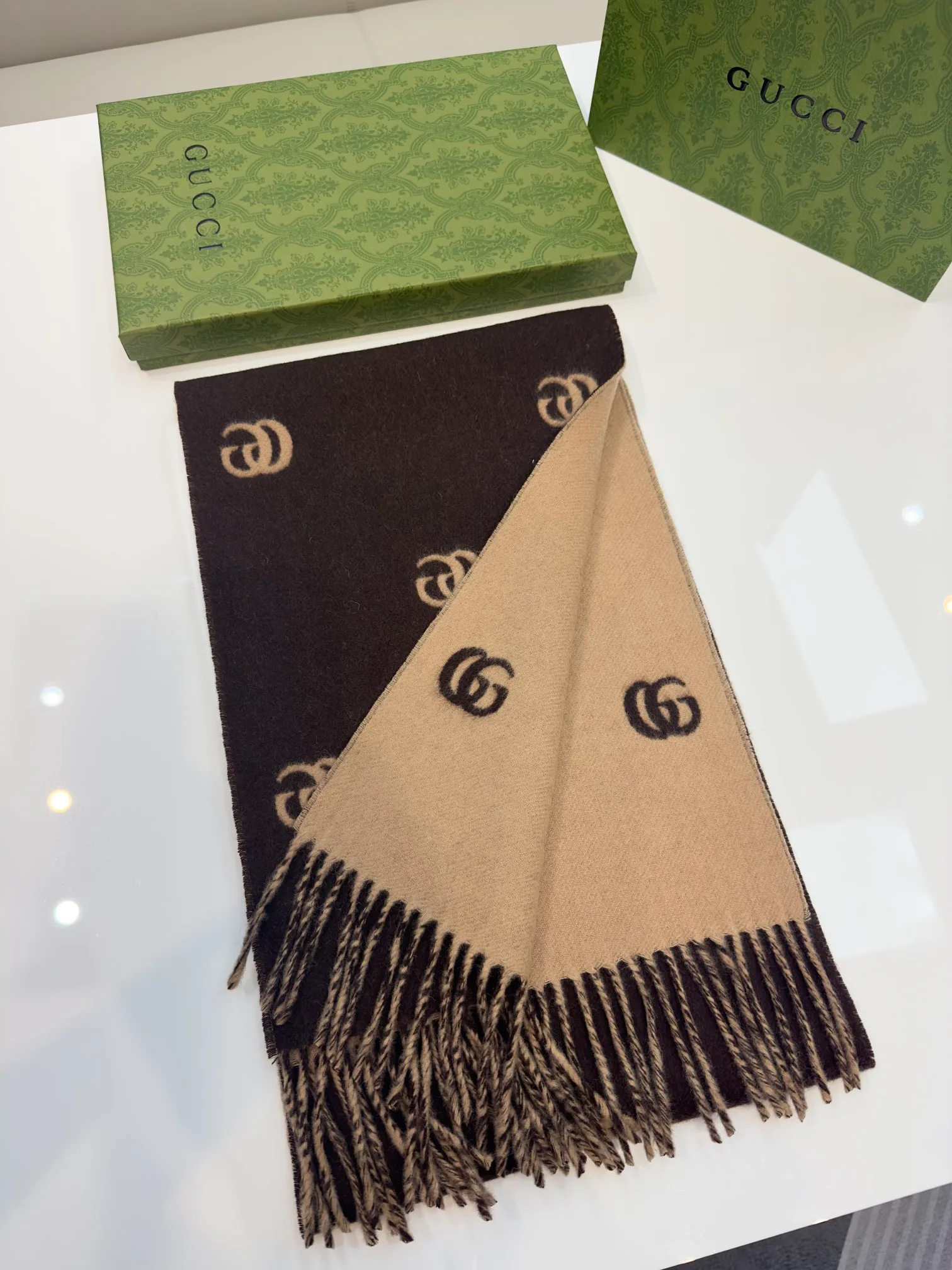 Шарфы Gucci 2251