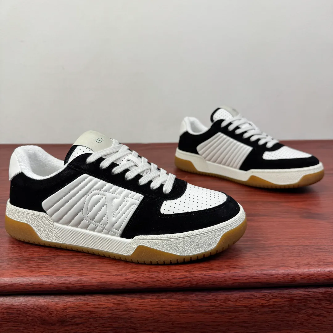Кроссовки Мужские Valentino 18243516