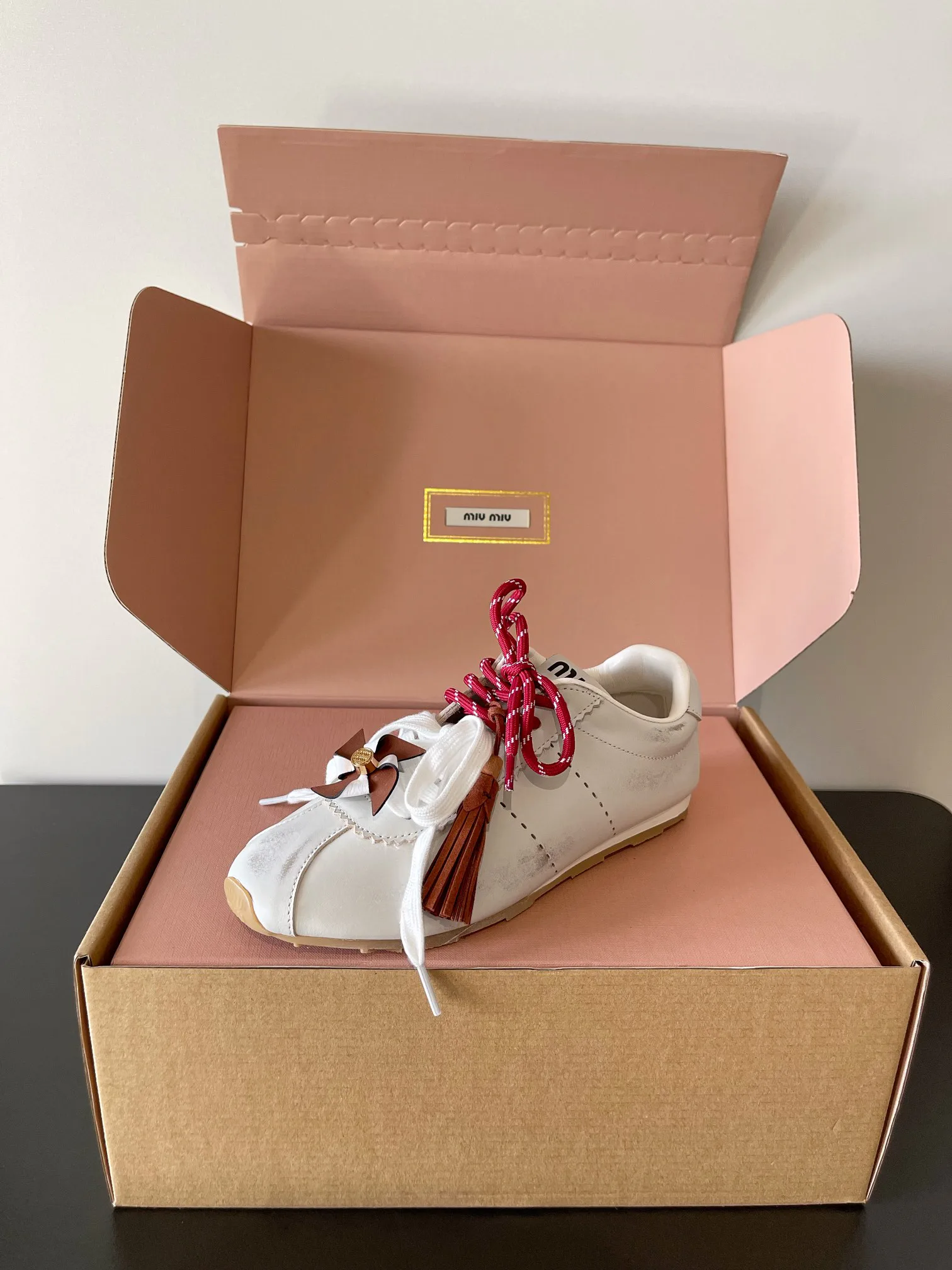 Кроссовки Женские Miu Miu 18703407