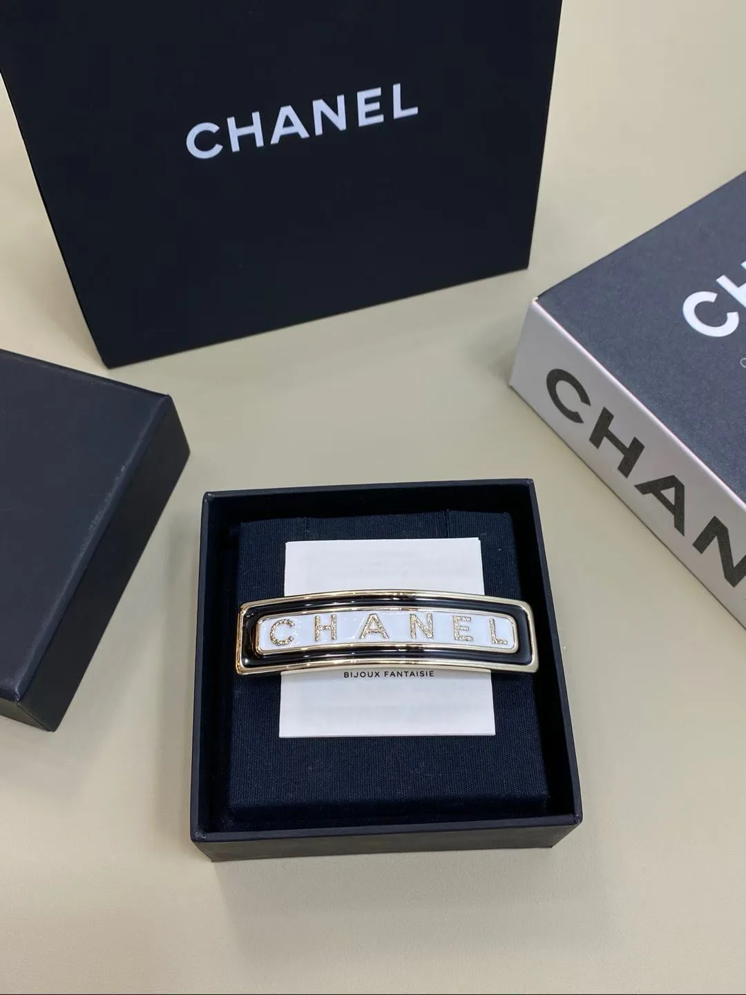 Головные Уборы Chanel 3972917