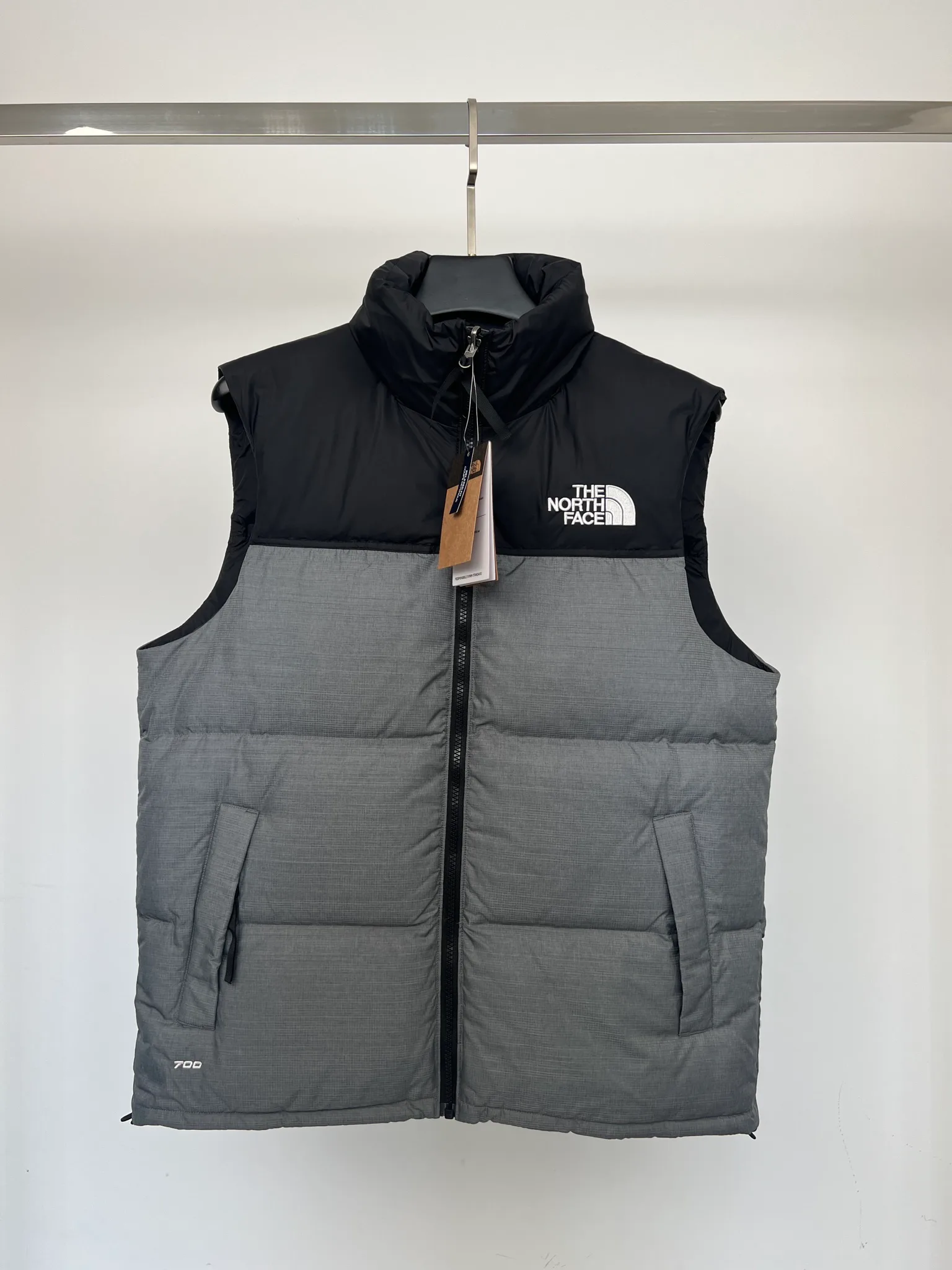 Жилеты Женские The North Face 18416028