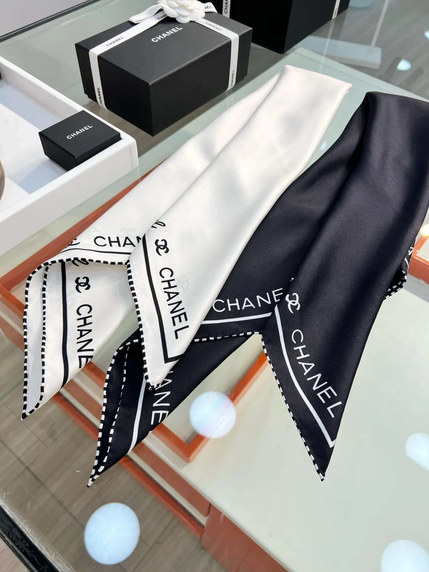 Платки Chanel 11445286