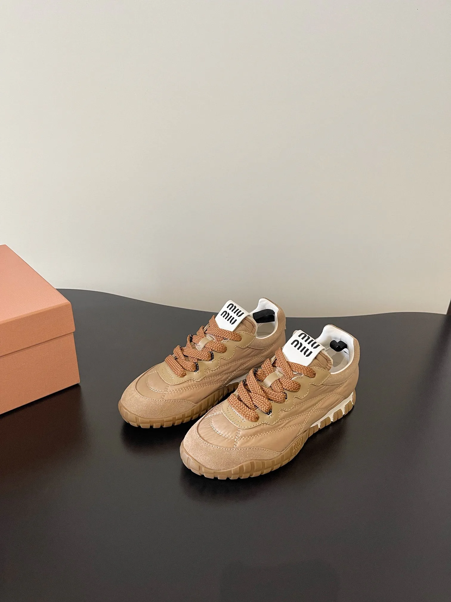 Кроссовки Женские Miu Miu 1462704