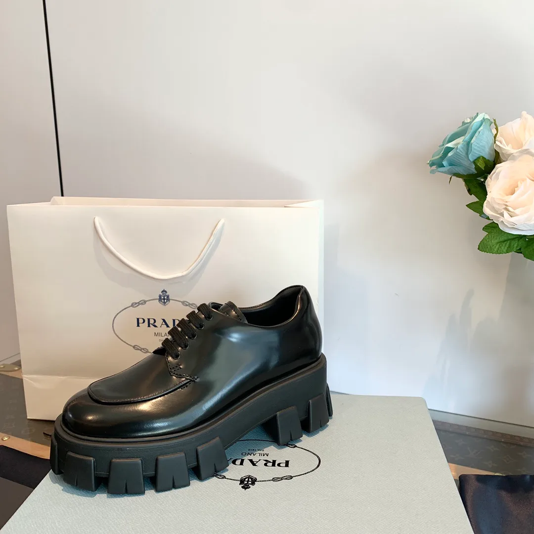 Лоферы И Мокасины Женские Prada 2764