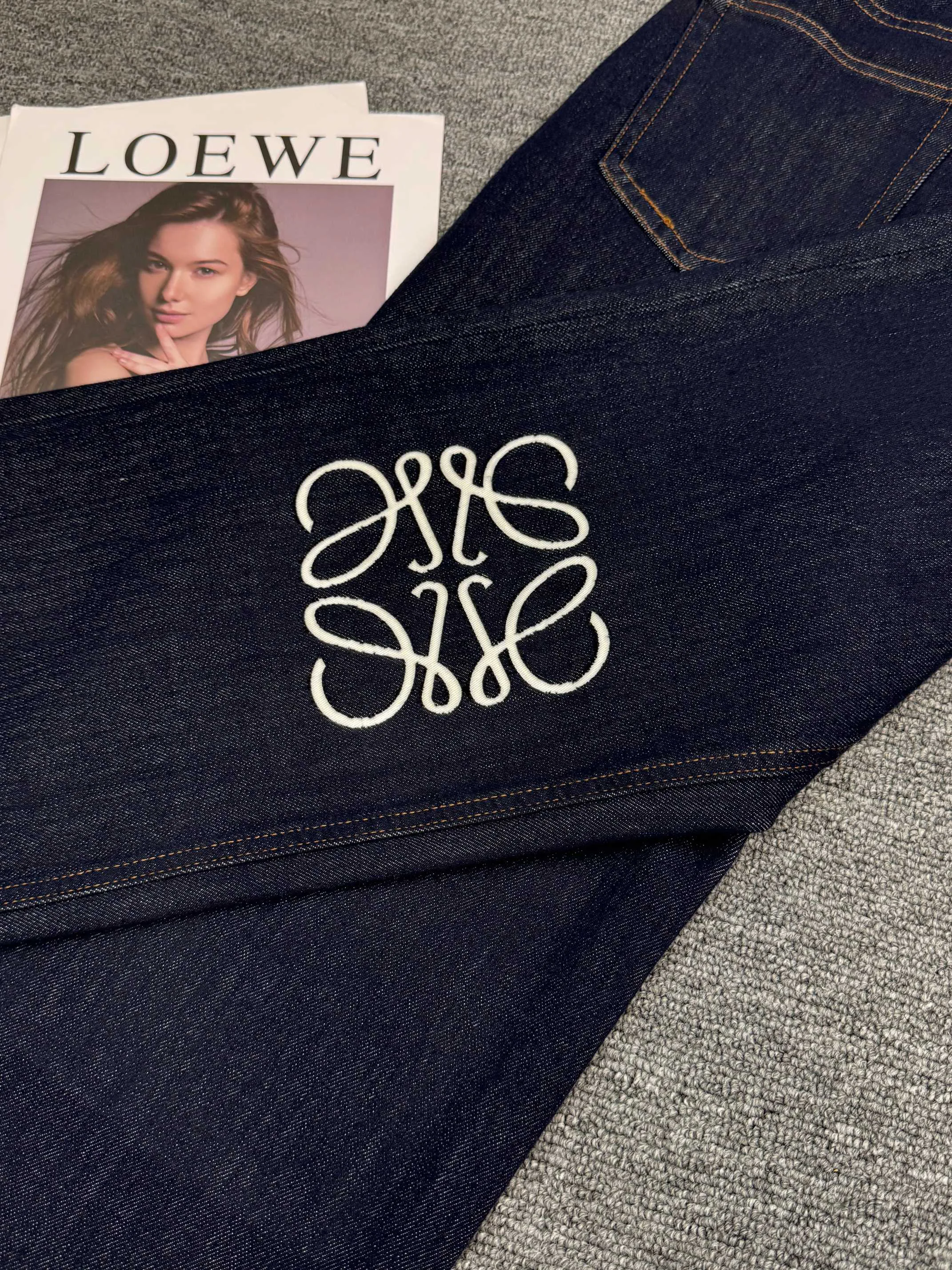 Джинсы Женские Loewe 21405