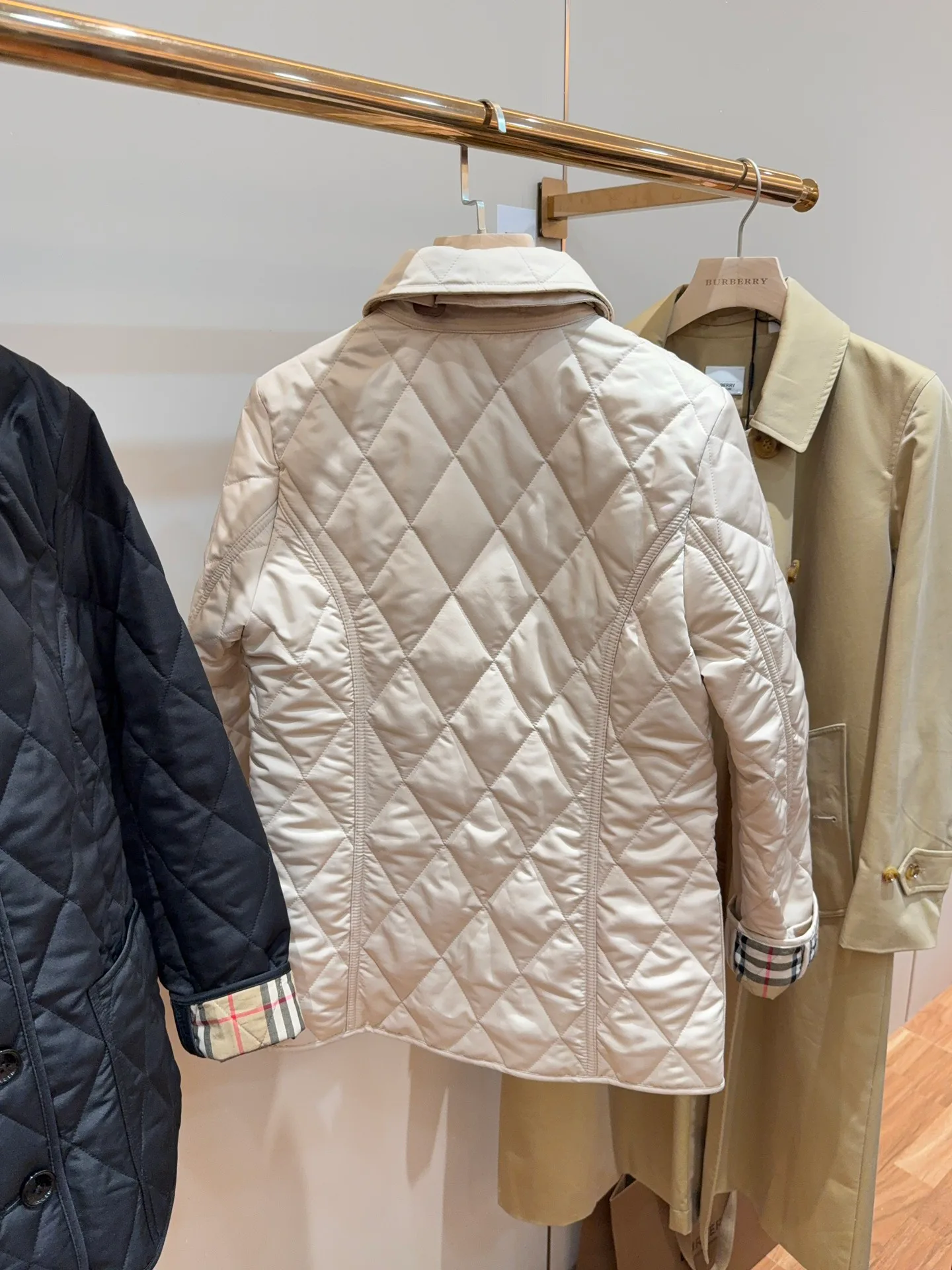 Куртки И Пуховики Женские Burberry 17964705