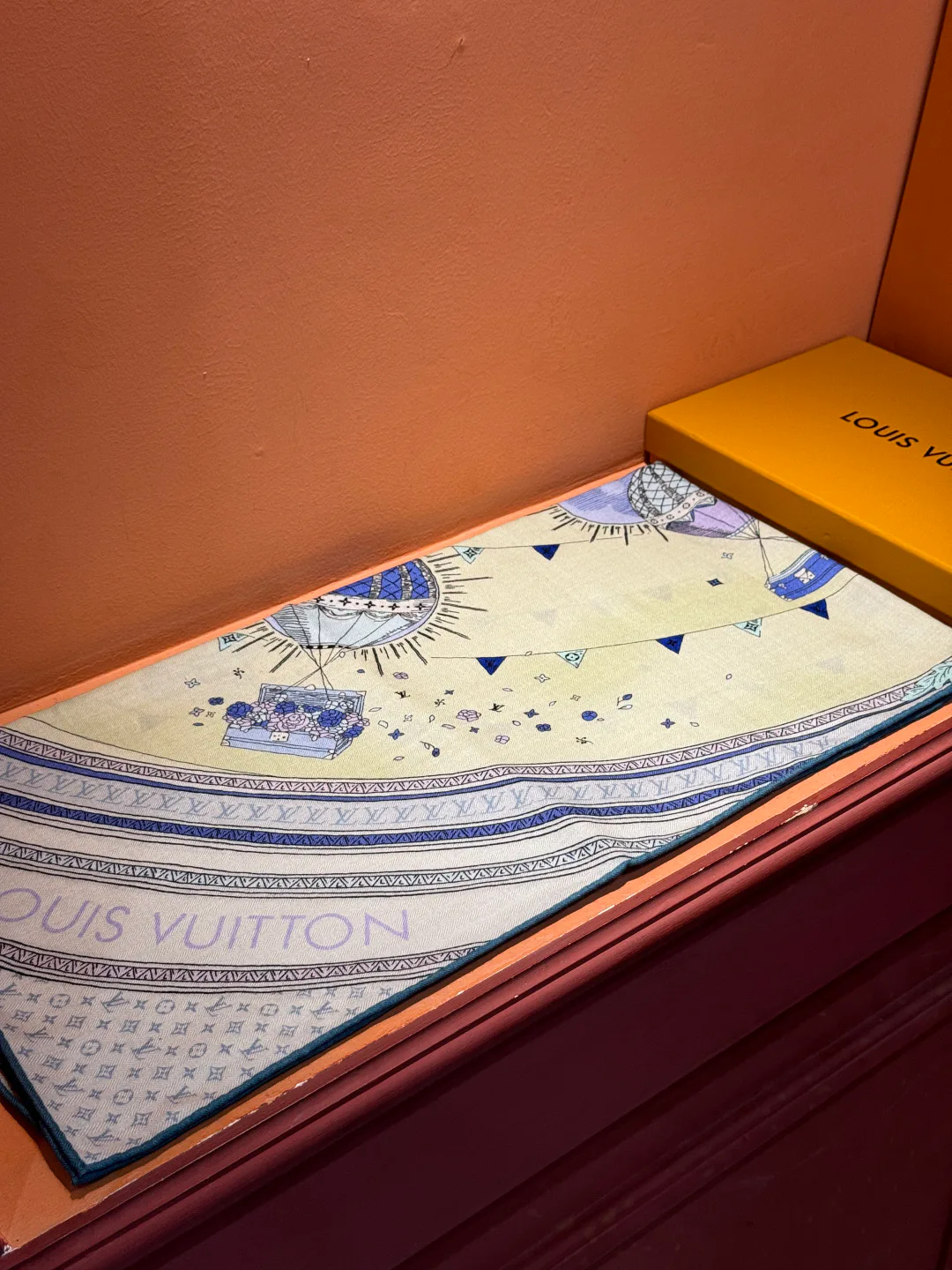 Платки Louis Vuitton 895073