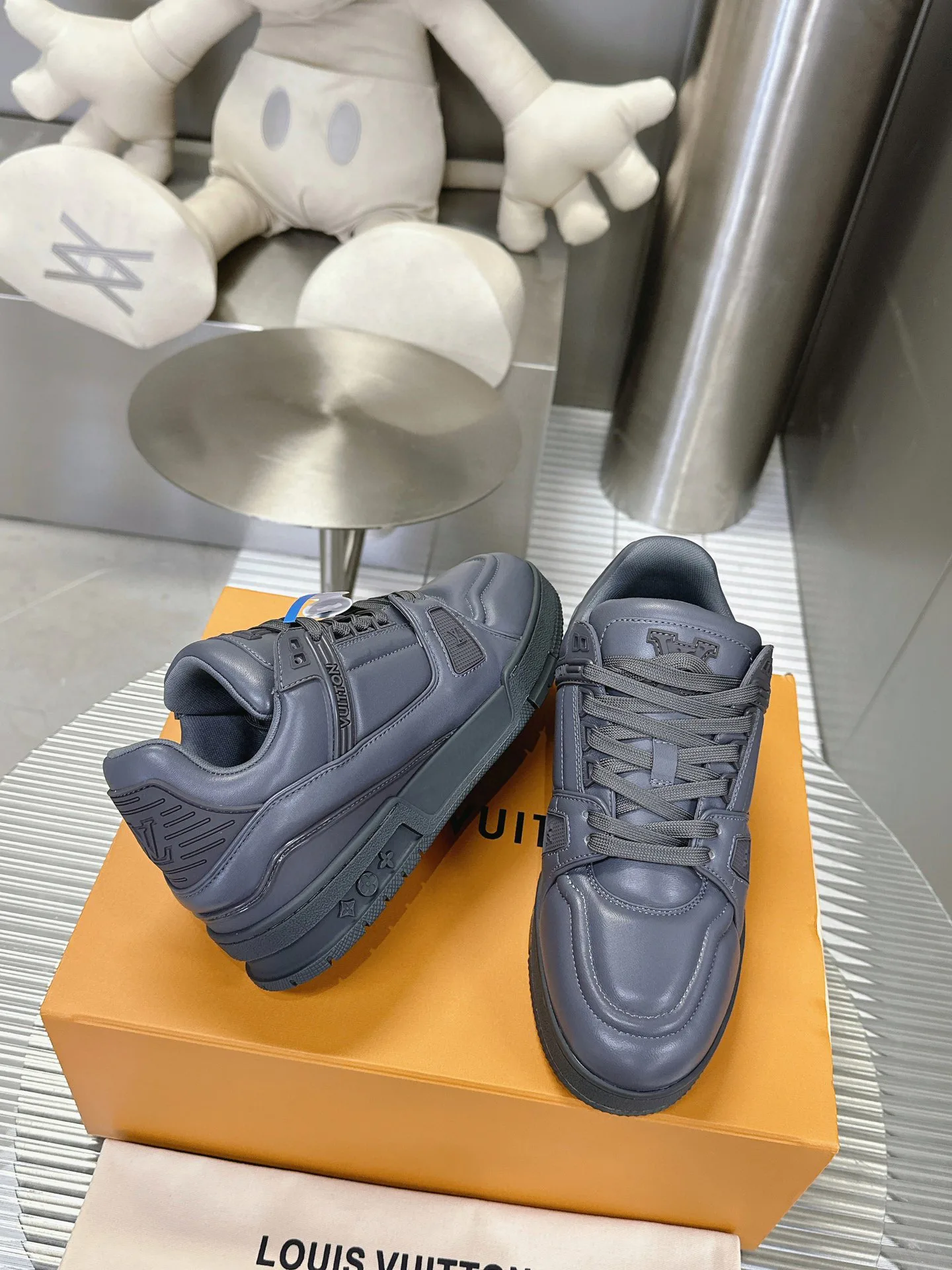 Кроссовки Женские Louis Vuitton 311339