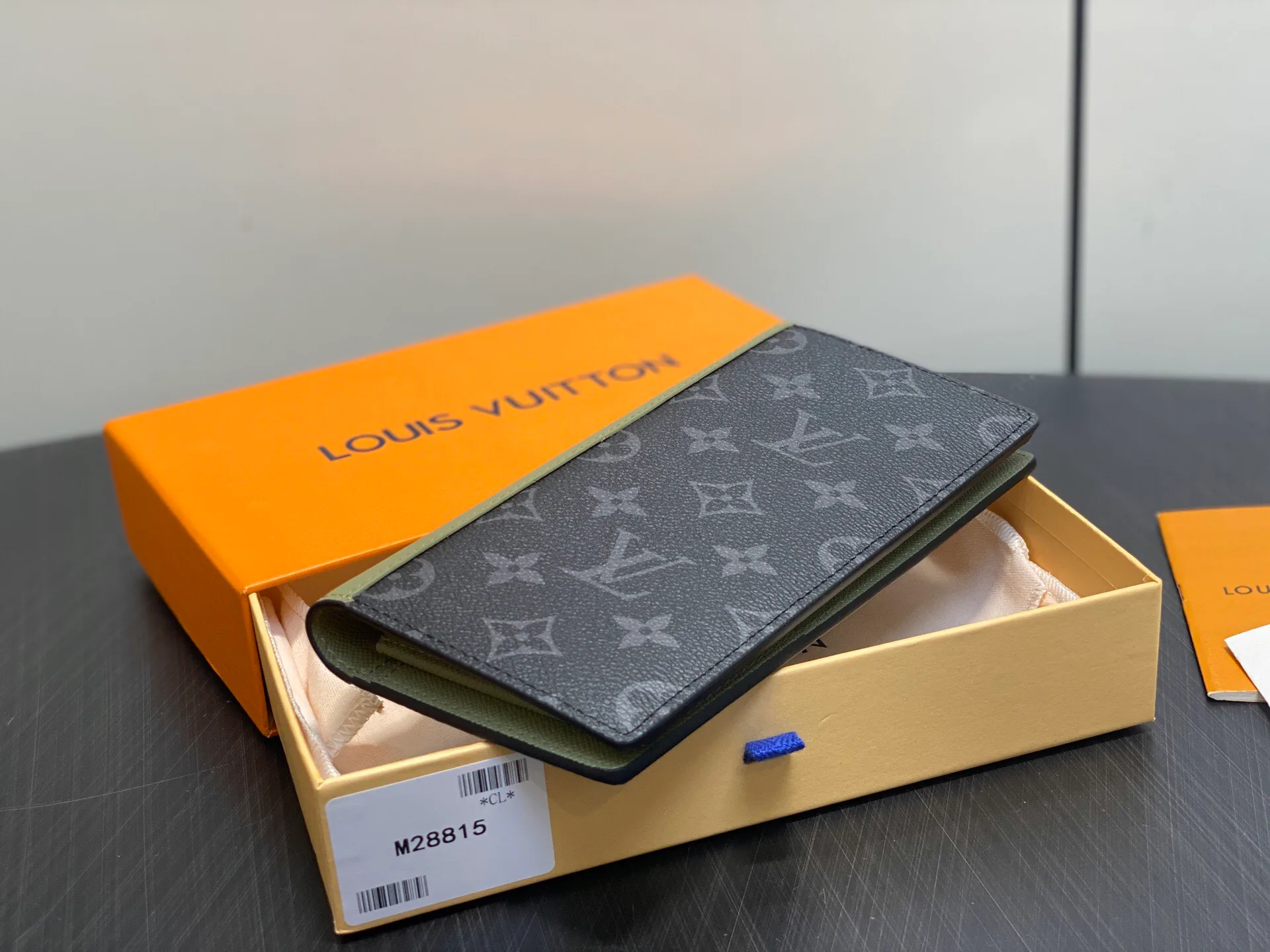 Клатчи Женские Louis Vuitton 17499402