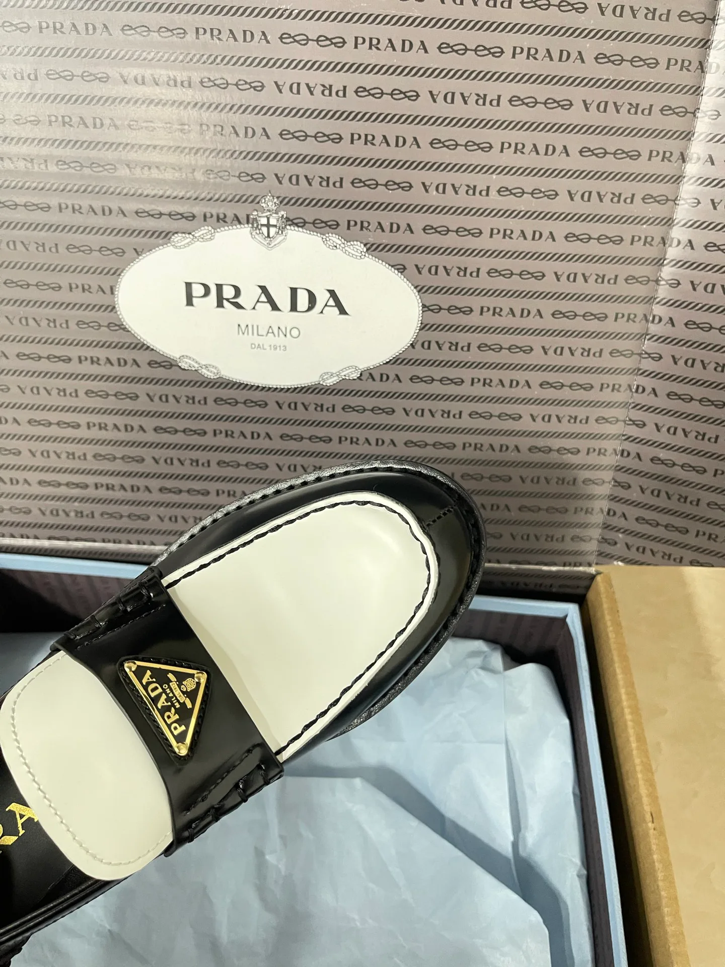 Лоферы И Мокасины Женские Prada 8730