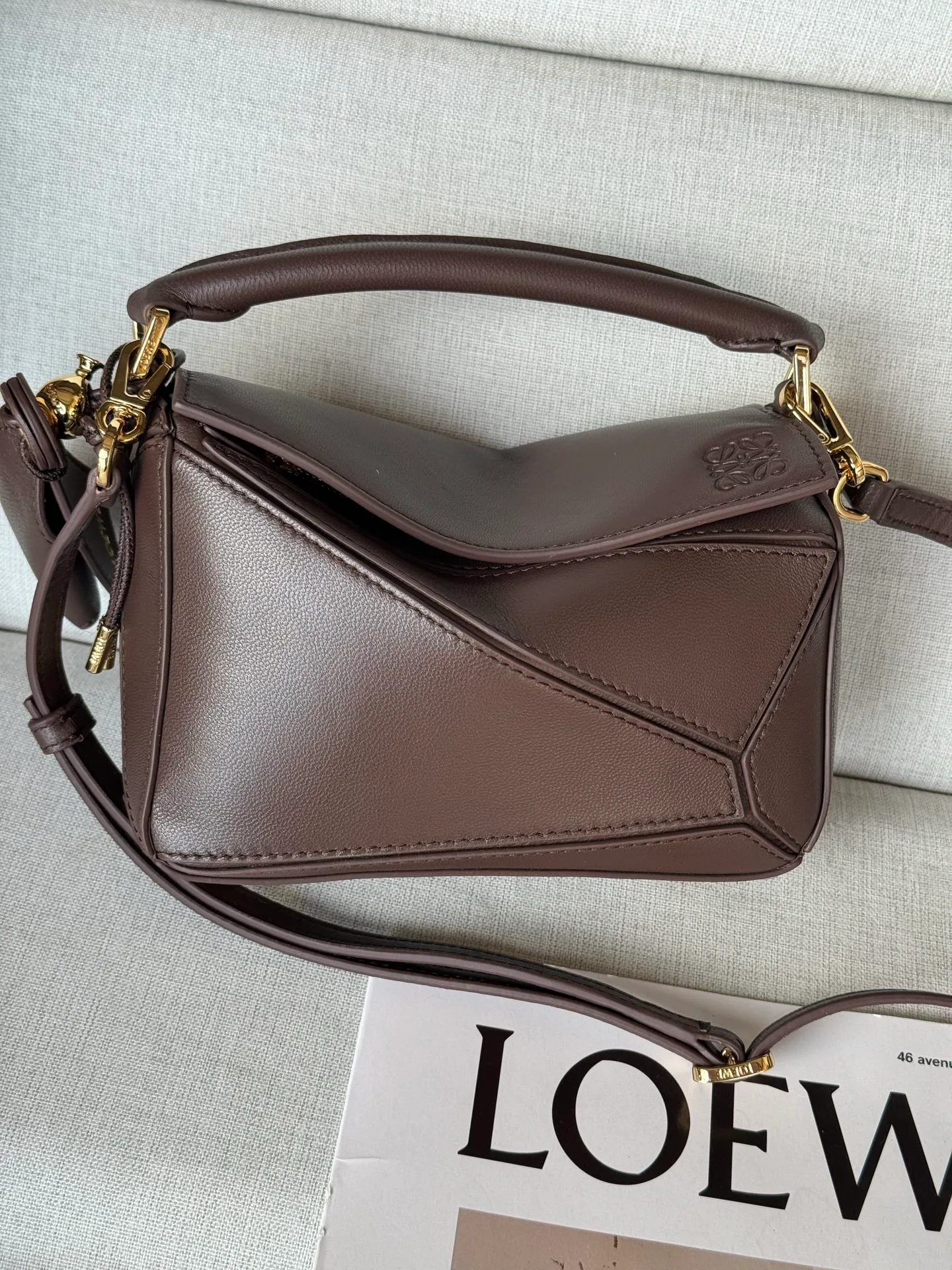 Классические Сумки Женские Loewe 16839129