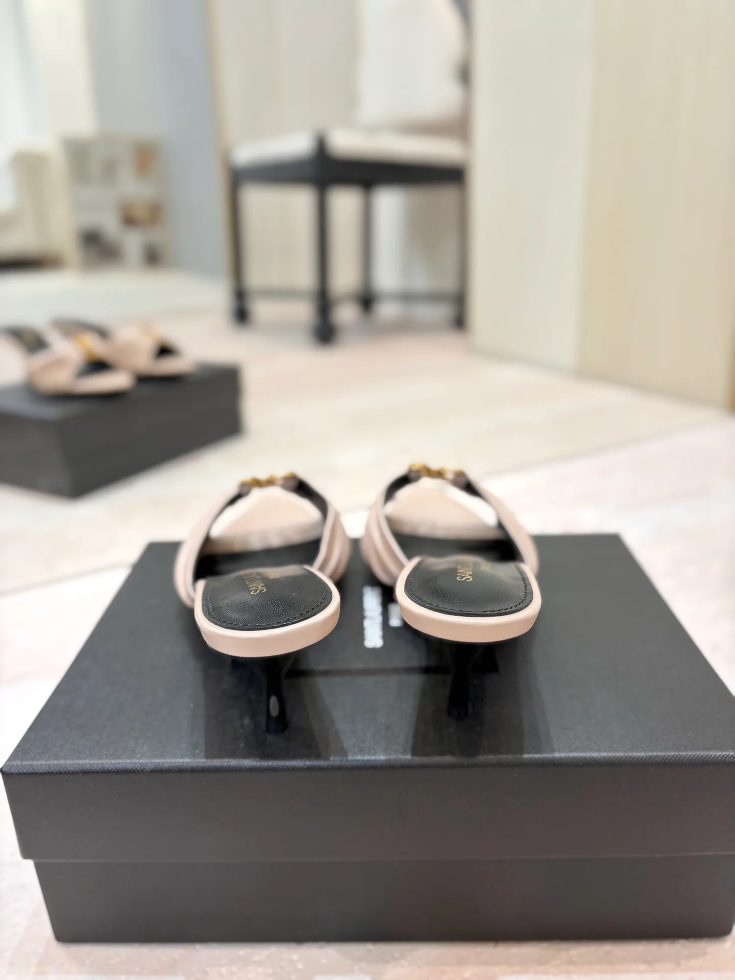 Мюли И Сабо Женские Saint Laurent 17476035